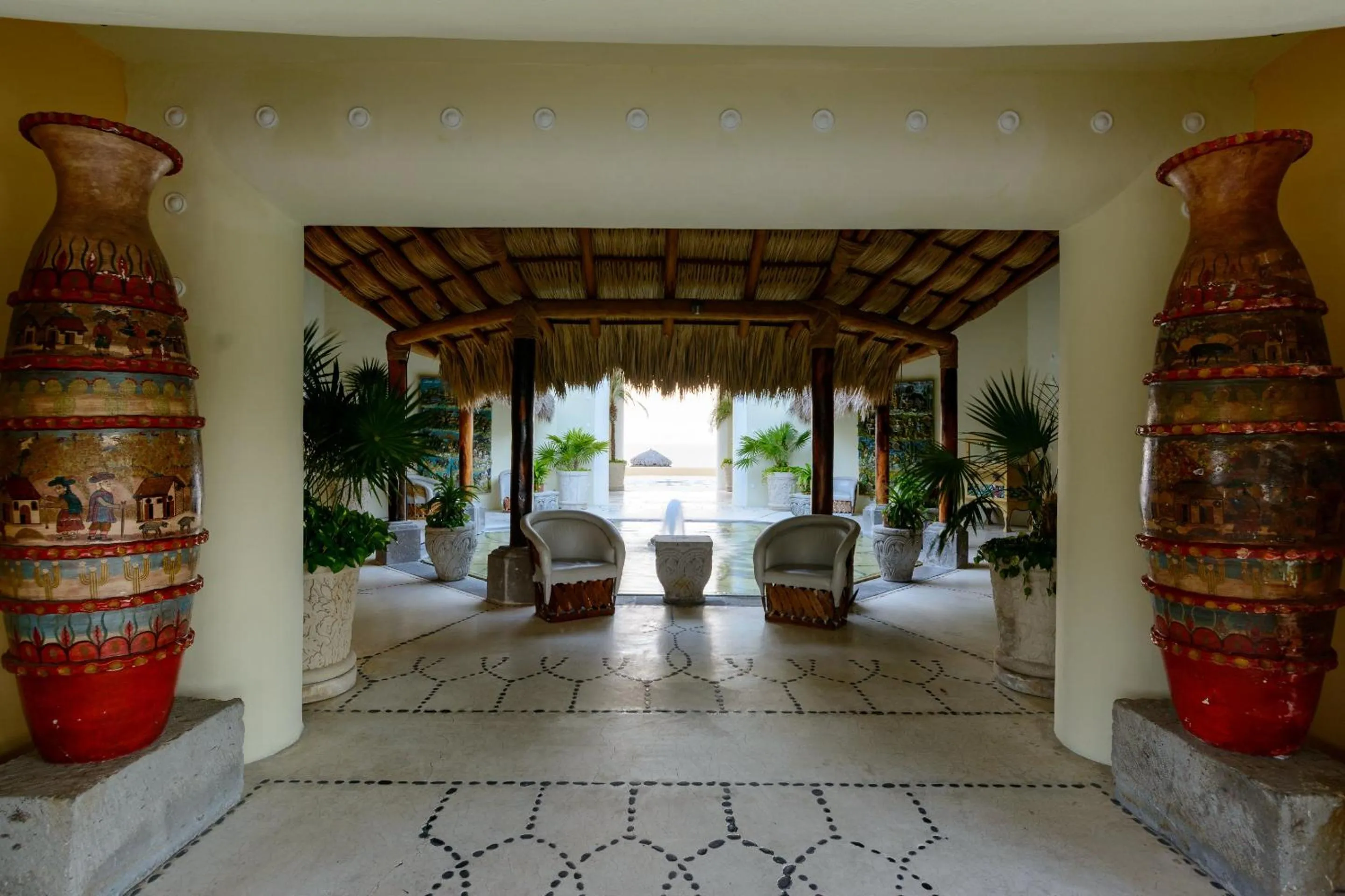 Facade/entrance in Quinta Real Huatulco