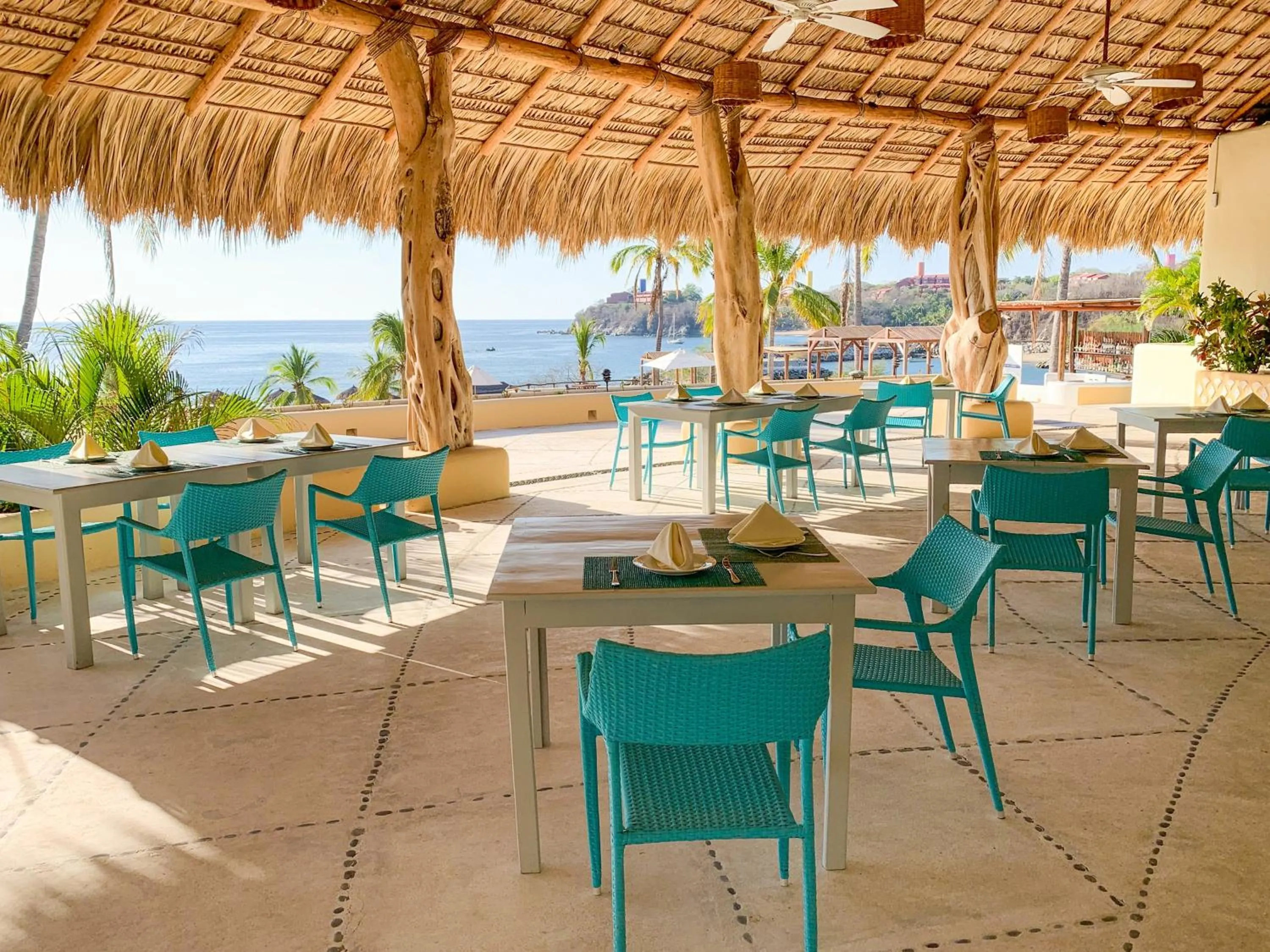 Restaurant/places to eat in Quinta Real Huatulco
