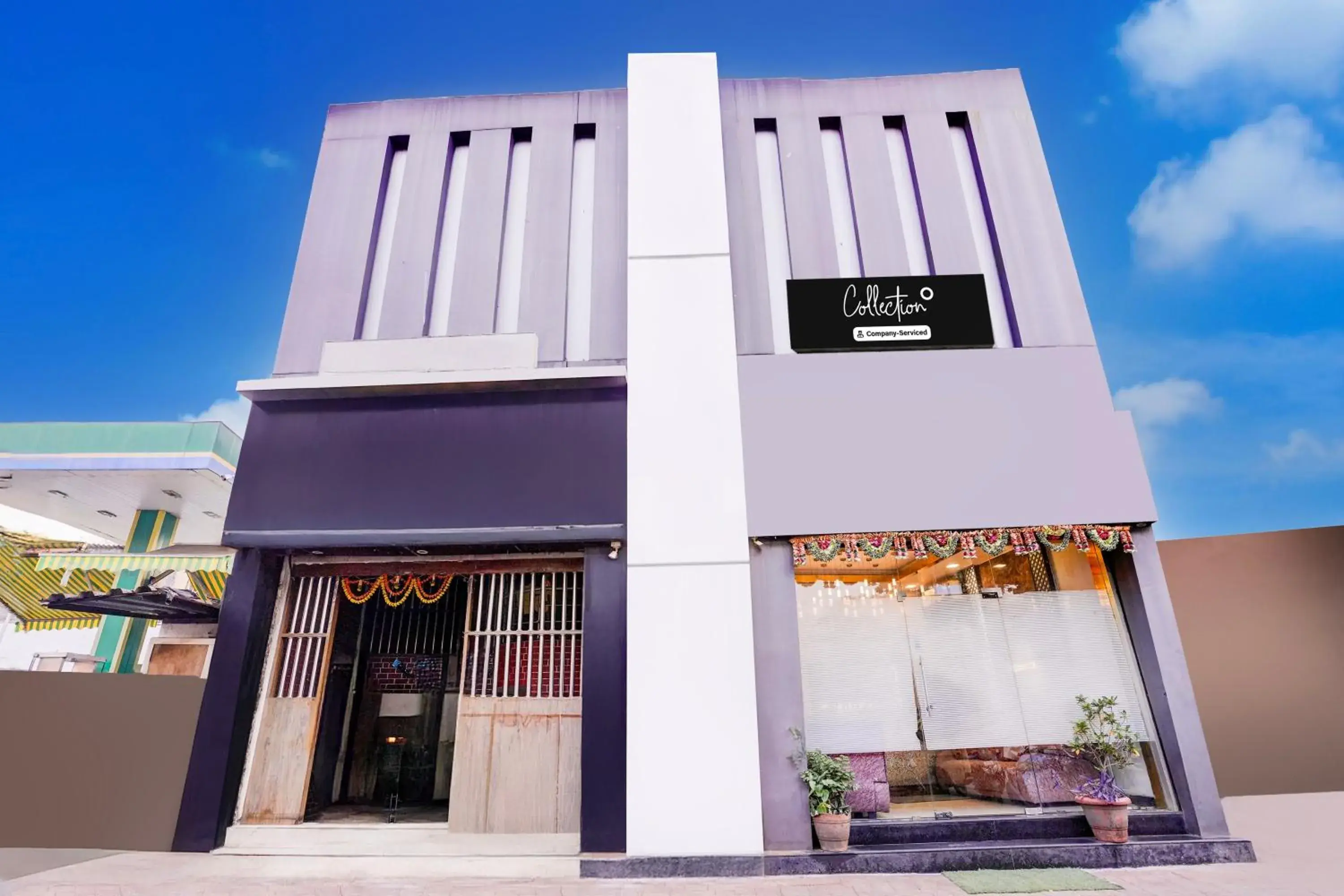 Facade/entrance in Super Collection O Asalpha near International Airport Facade/entrance in Super Collection O Asalpha near International Airport