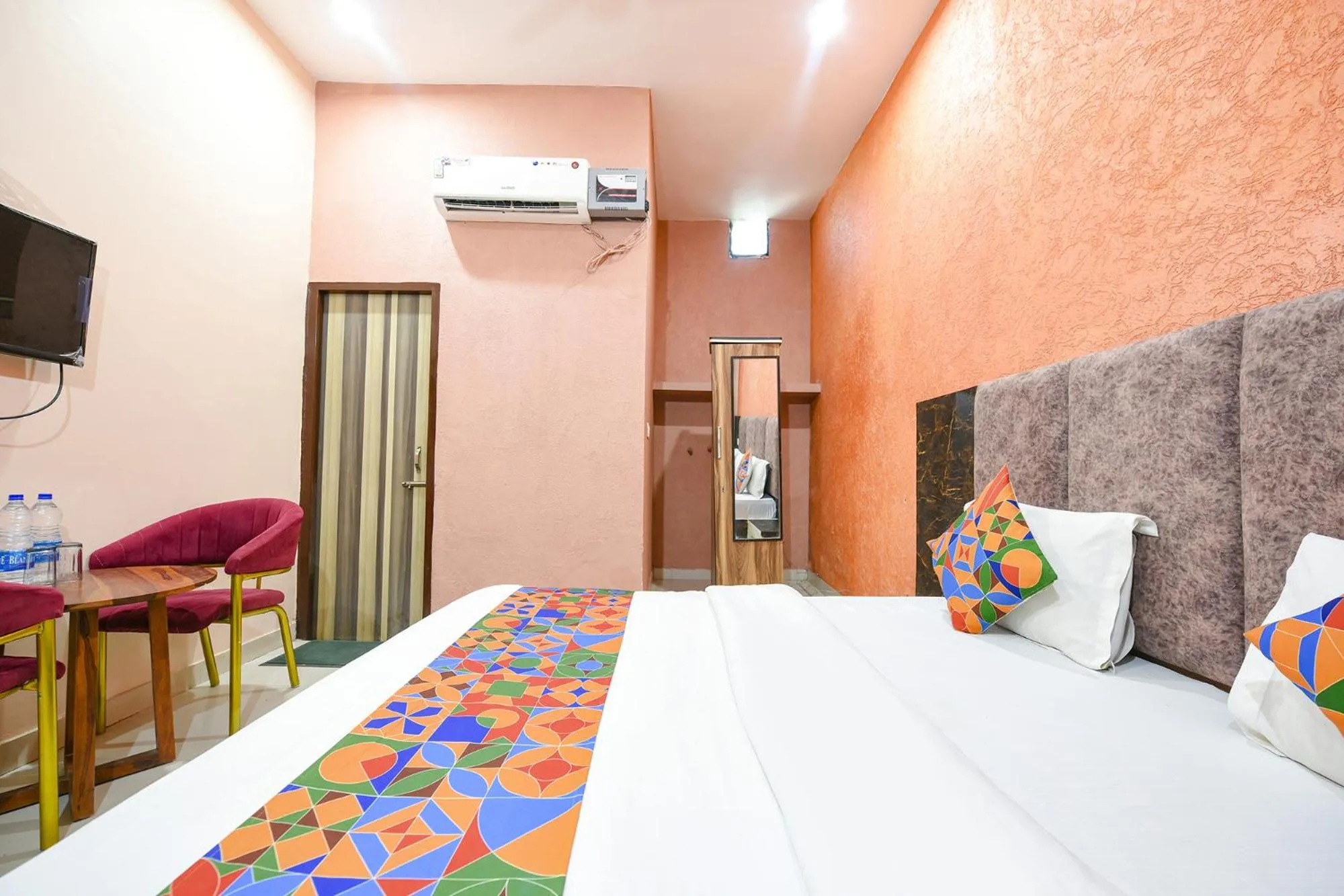 Bed in FabExpress Galaxy