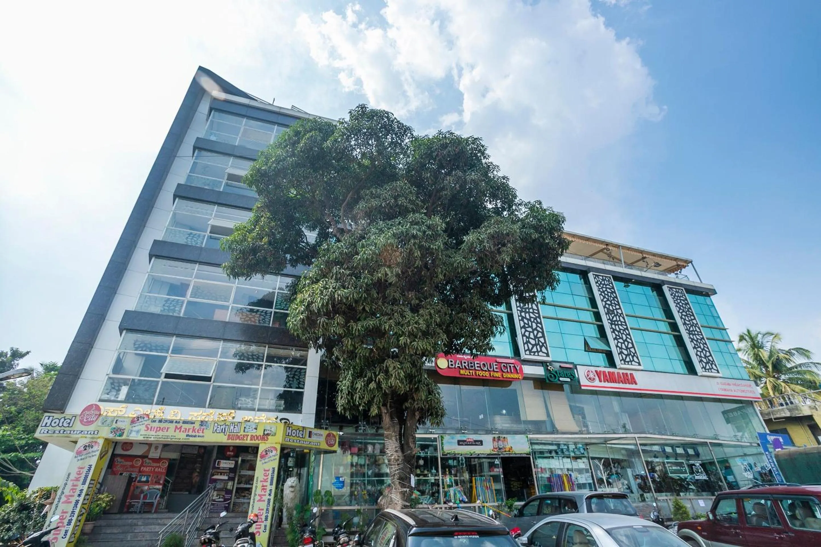 Facade/entrance in Collection O Indian Suites Near Sitara Restaurant