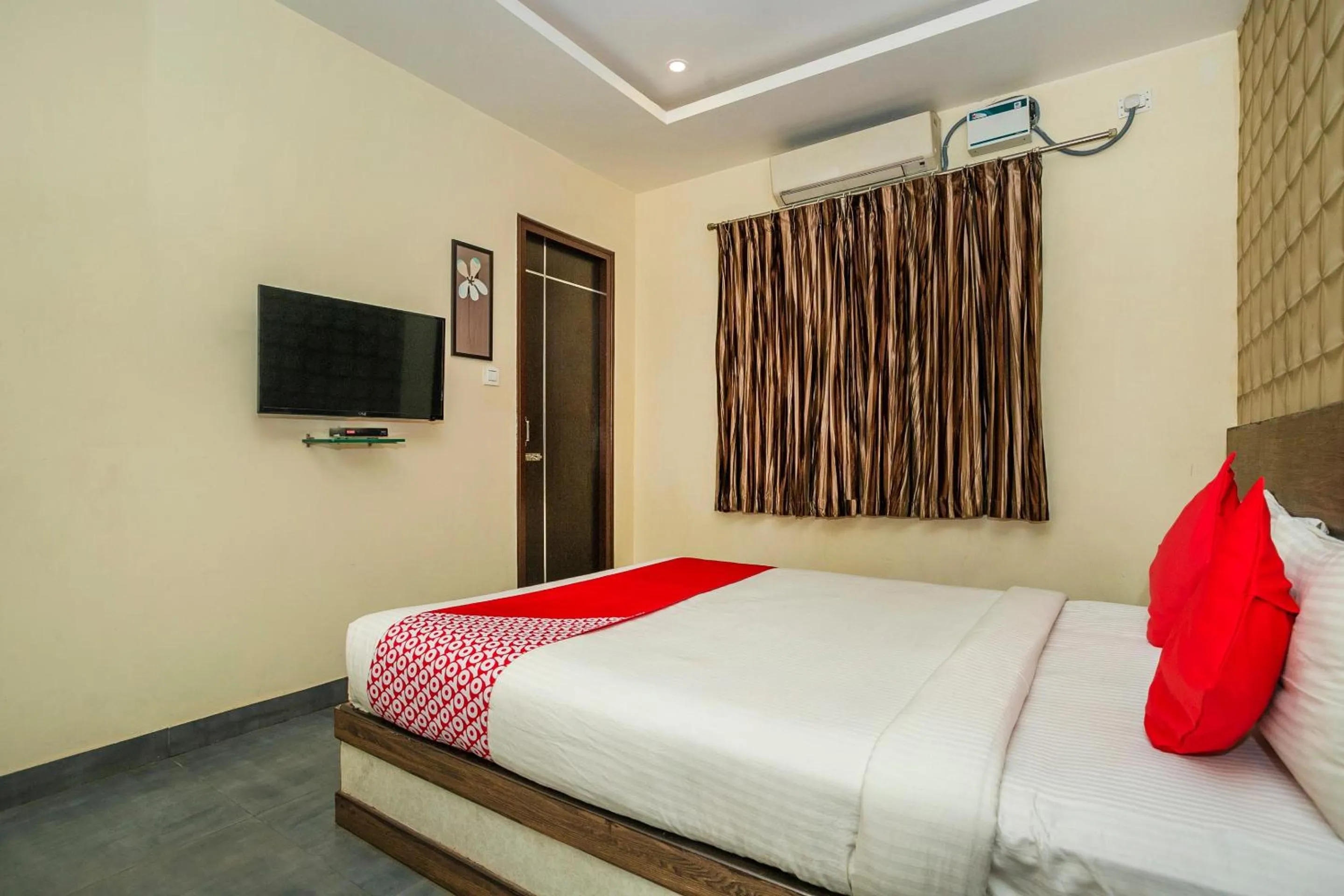 Bedroom, Bed in Collection O Indian Suites Near Sitara Restaurant