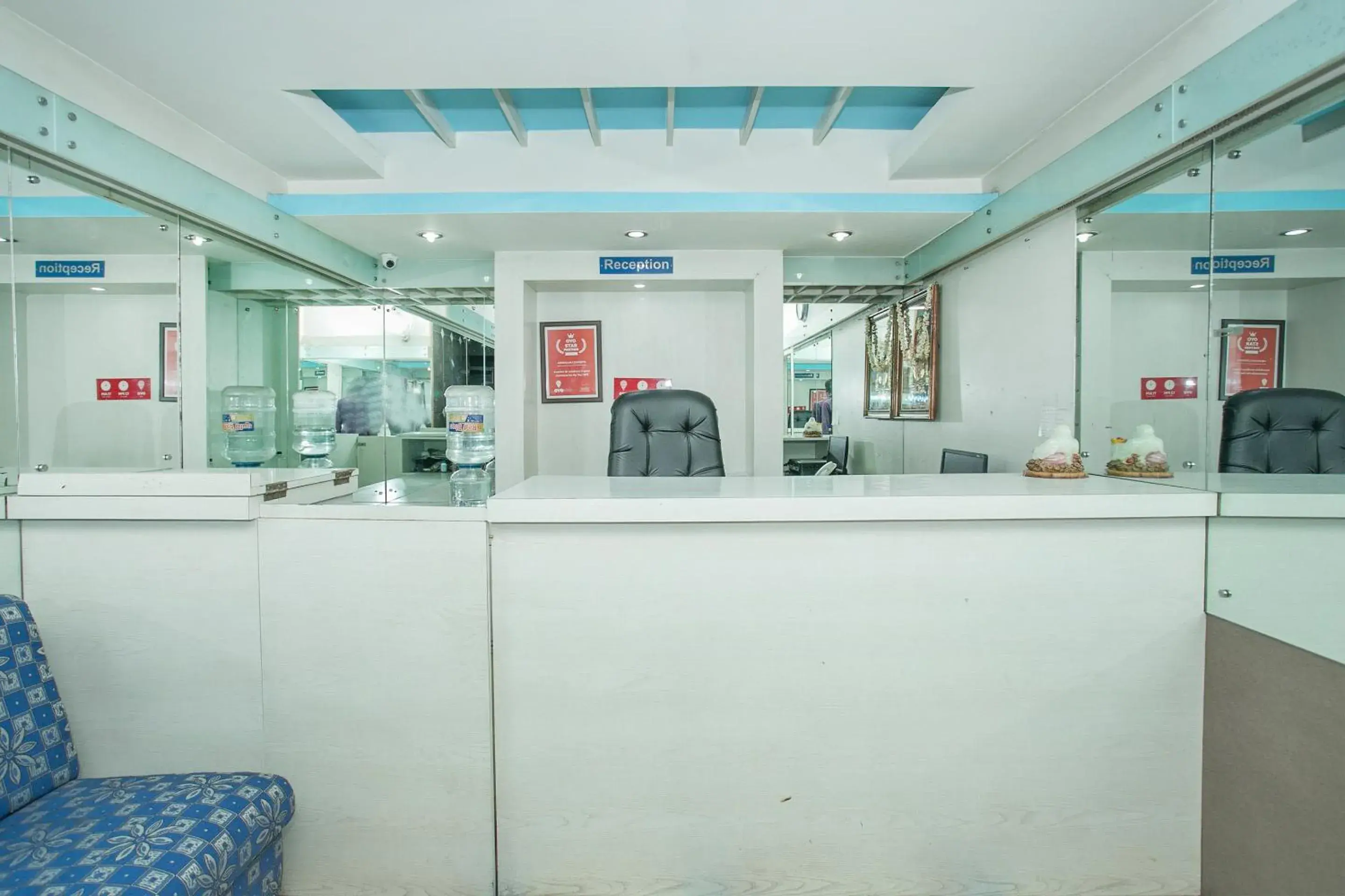 Lobby or reception in Hotel O ABHIMAANI COMFORTS Lobby or reception in Hotel O ABHIMAANI COMFORTS