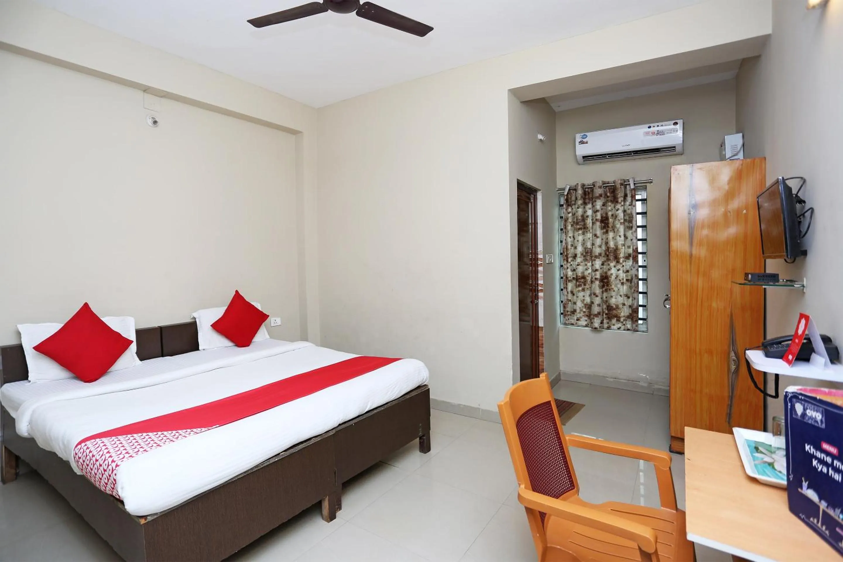 Bedroom, Bed in Hotel O Nilay classic