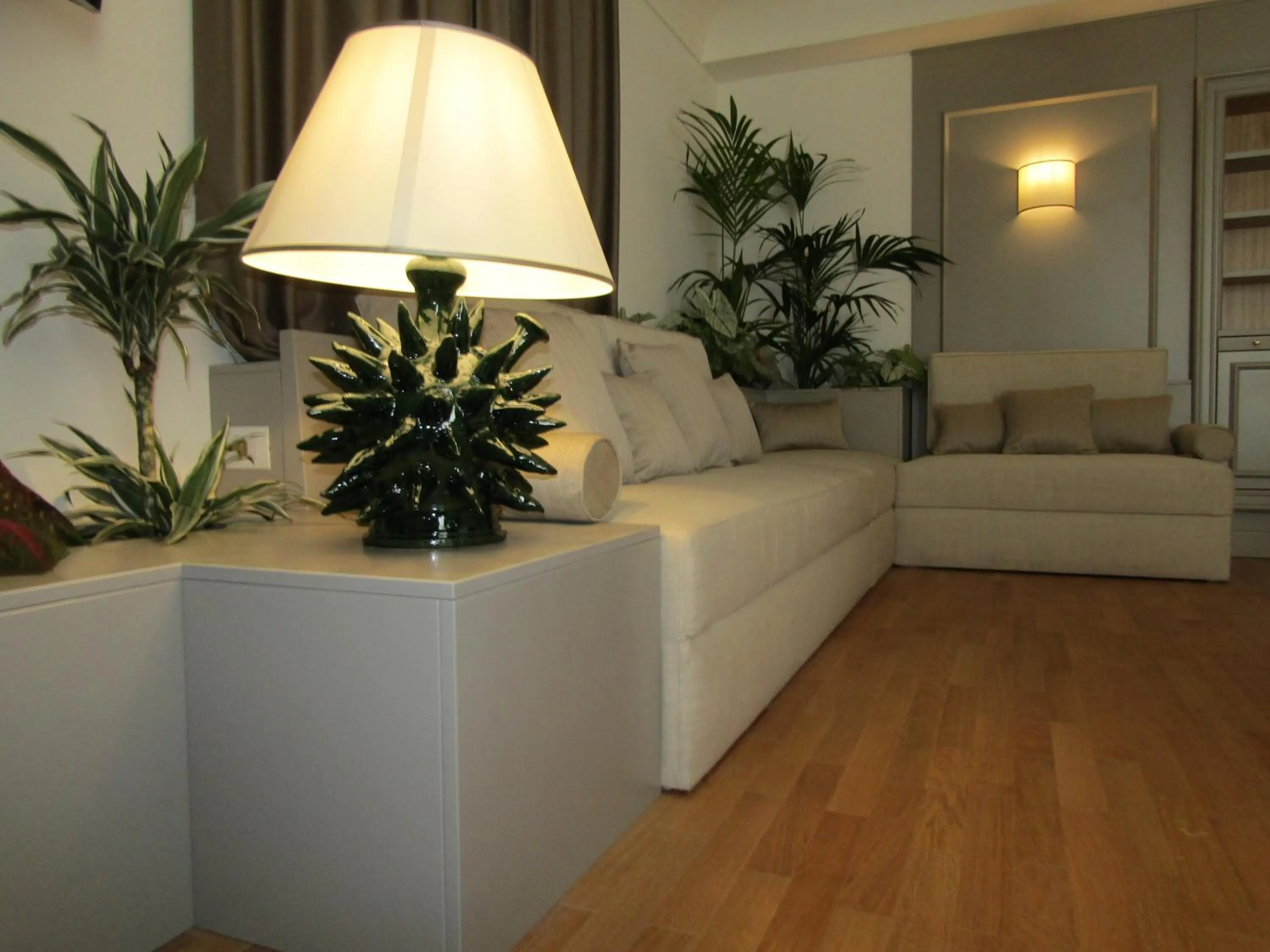 Decorative detail in Hotel Marechiaro