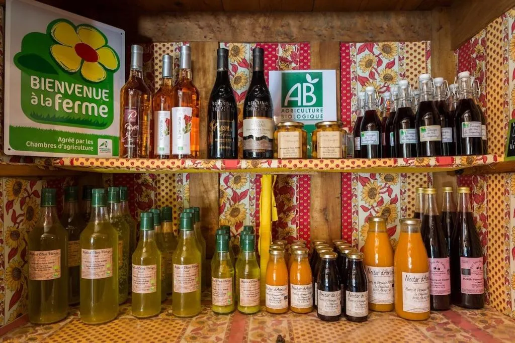 Alcoholic drinks in Le Degoutaud