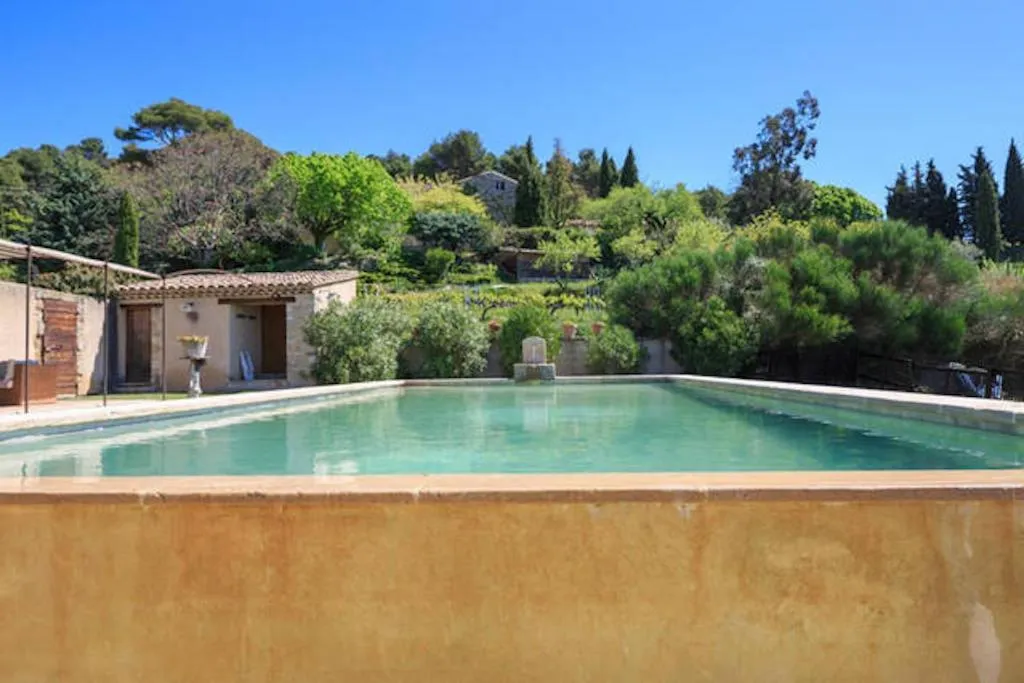 Swimming pool in Le Degoutaud