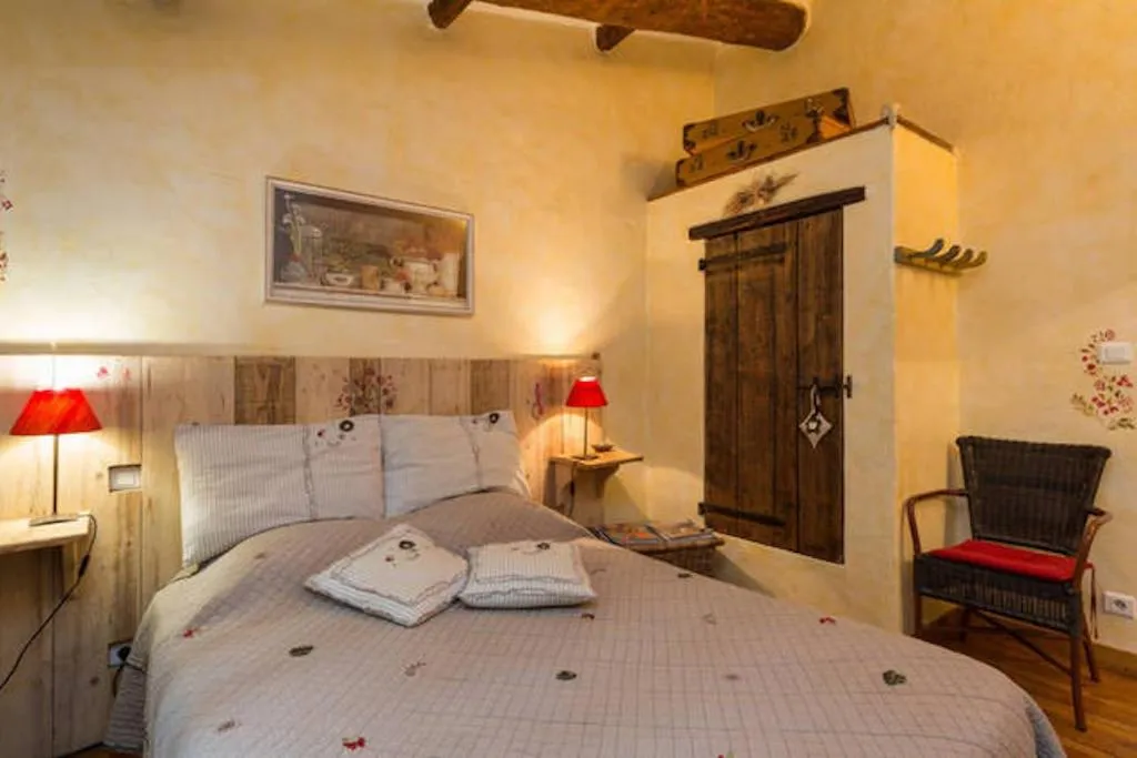 Bedroom in Le Degoutaud