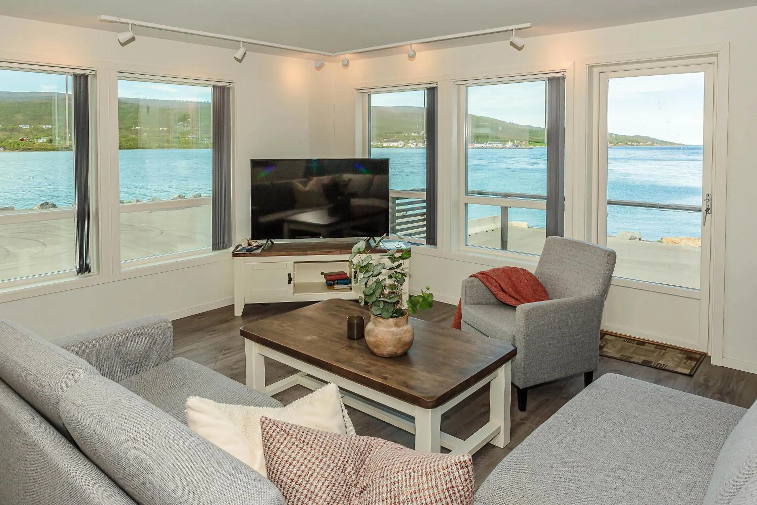 Living room in Lyngen Experience Apartments