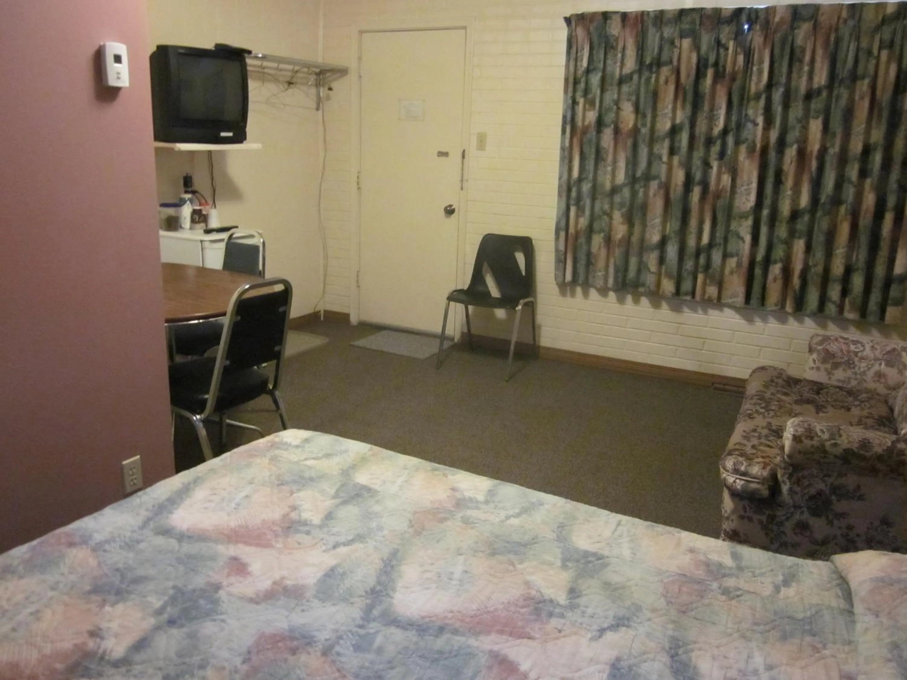 TV and multimedia, Bed in City Centre Motel