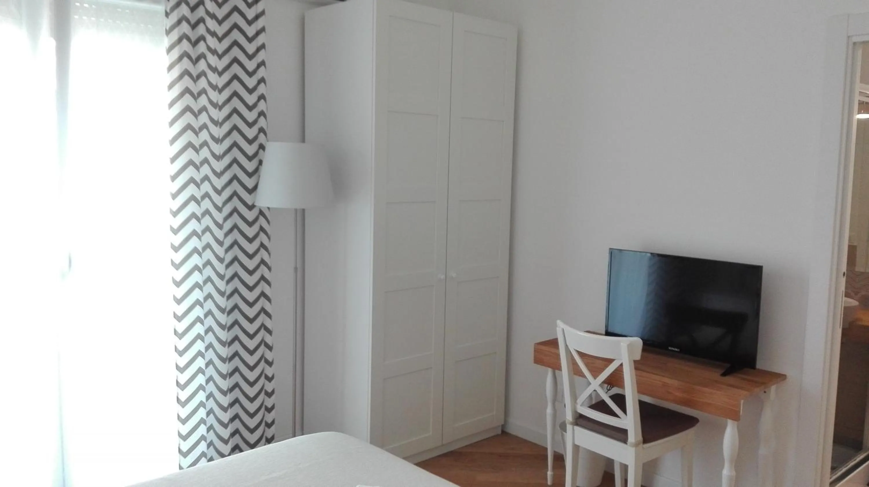 Photo of the whole room, Bed in Zenzero e Limone