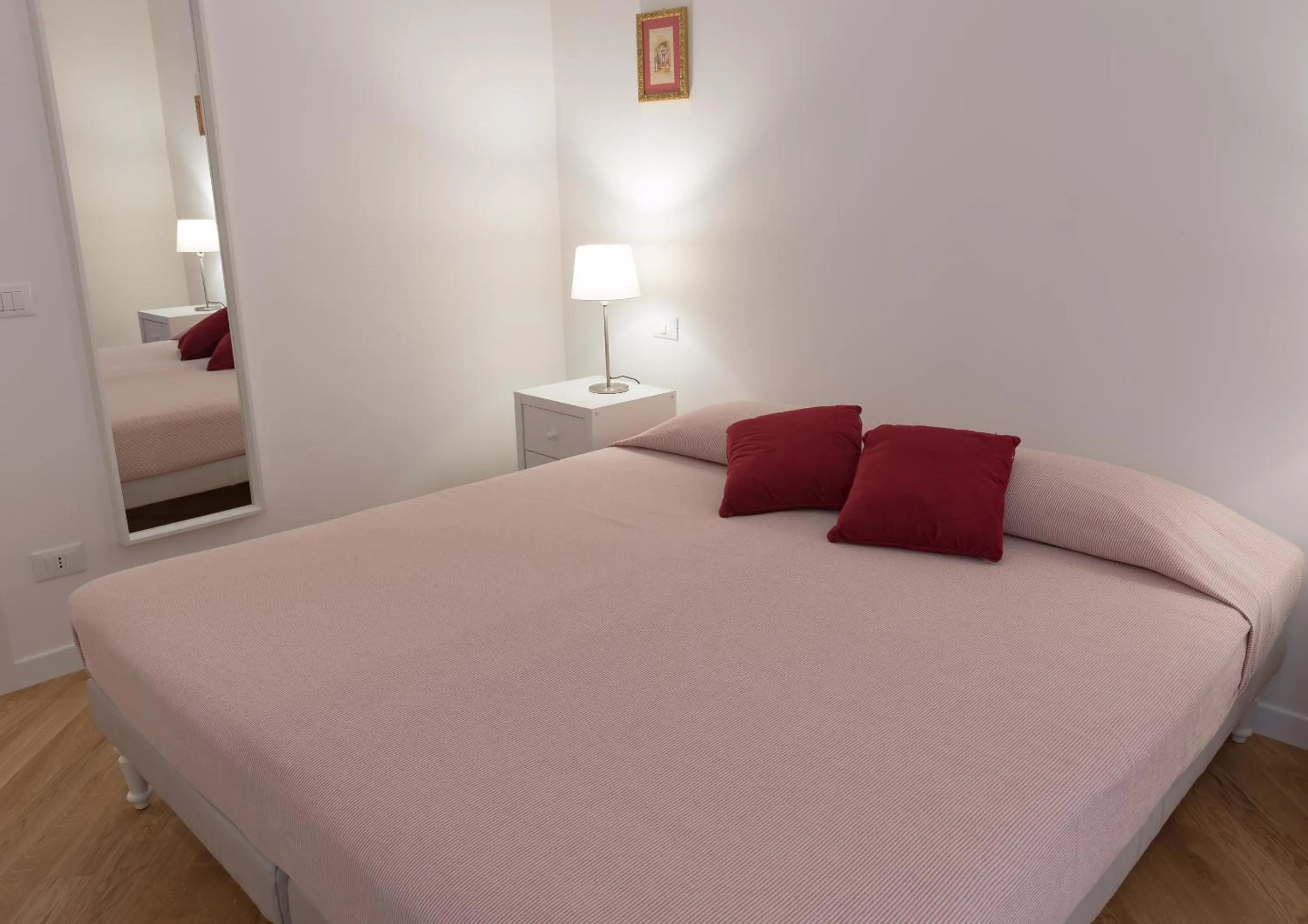 Bedroom, Bed in Zenzero e Limone