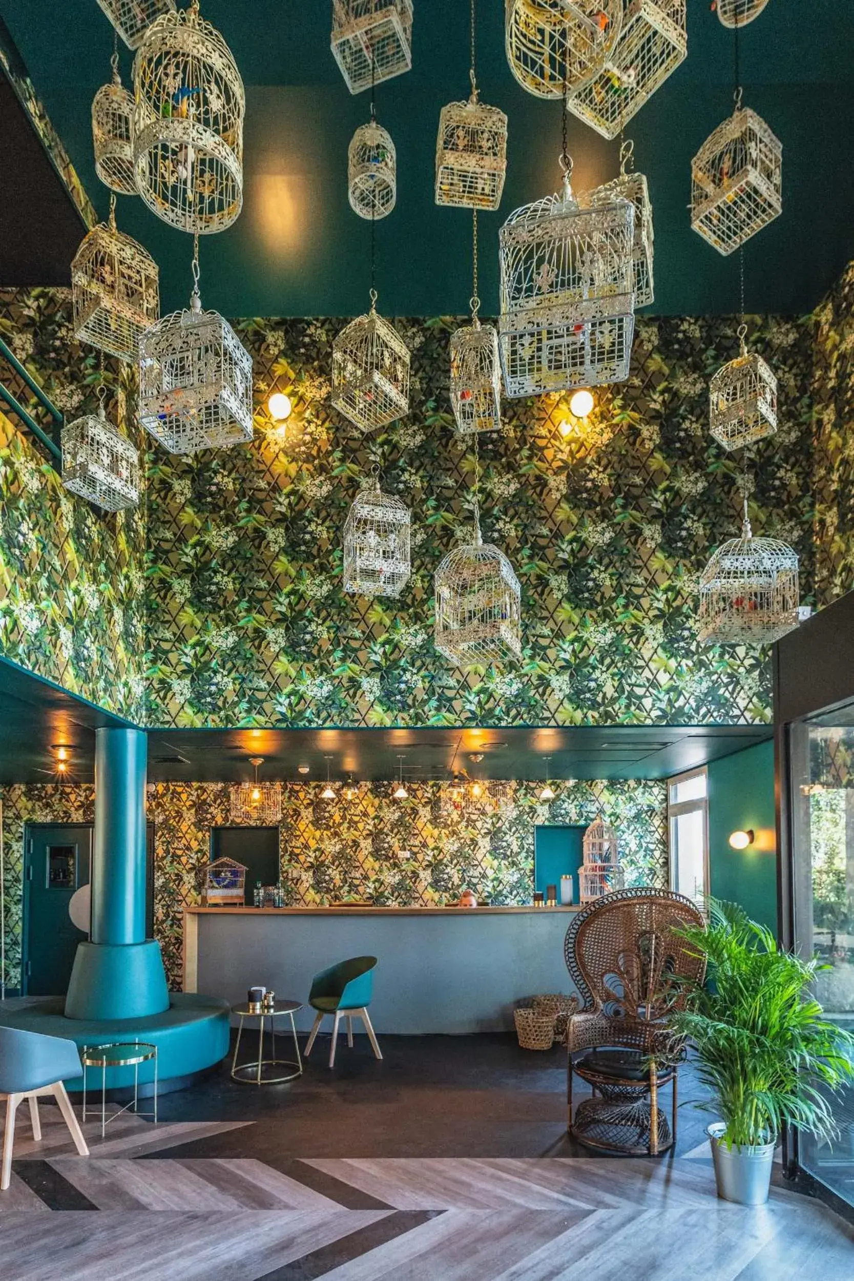 Lobby or reception in Best Western Hôtel Grand Parc Marne La Vallée Lobby or reception in Best Western Hôtel Grand Parc Marne La Vallée