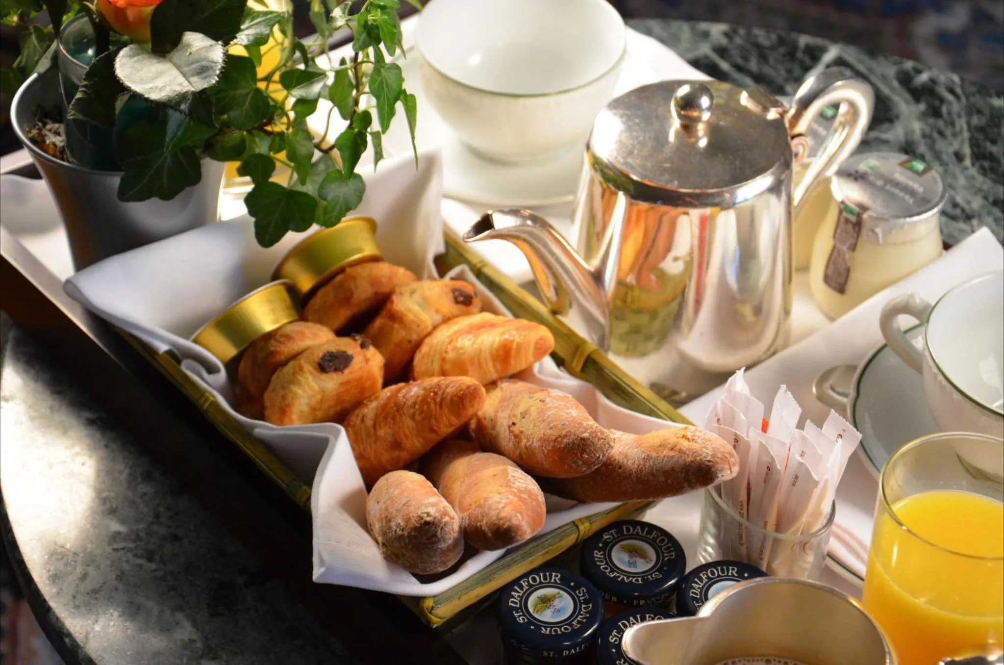 Buffet breakfast in Château D'artigny
