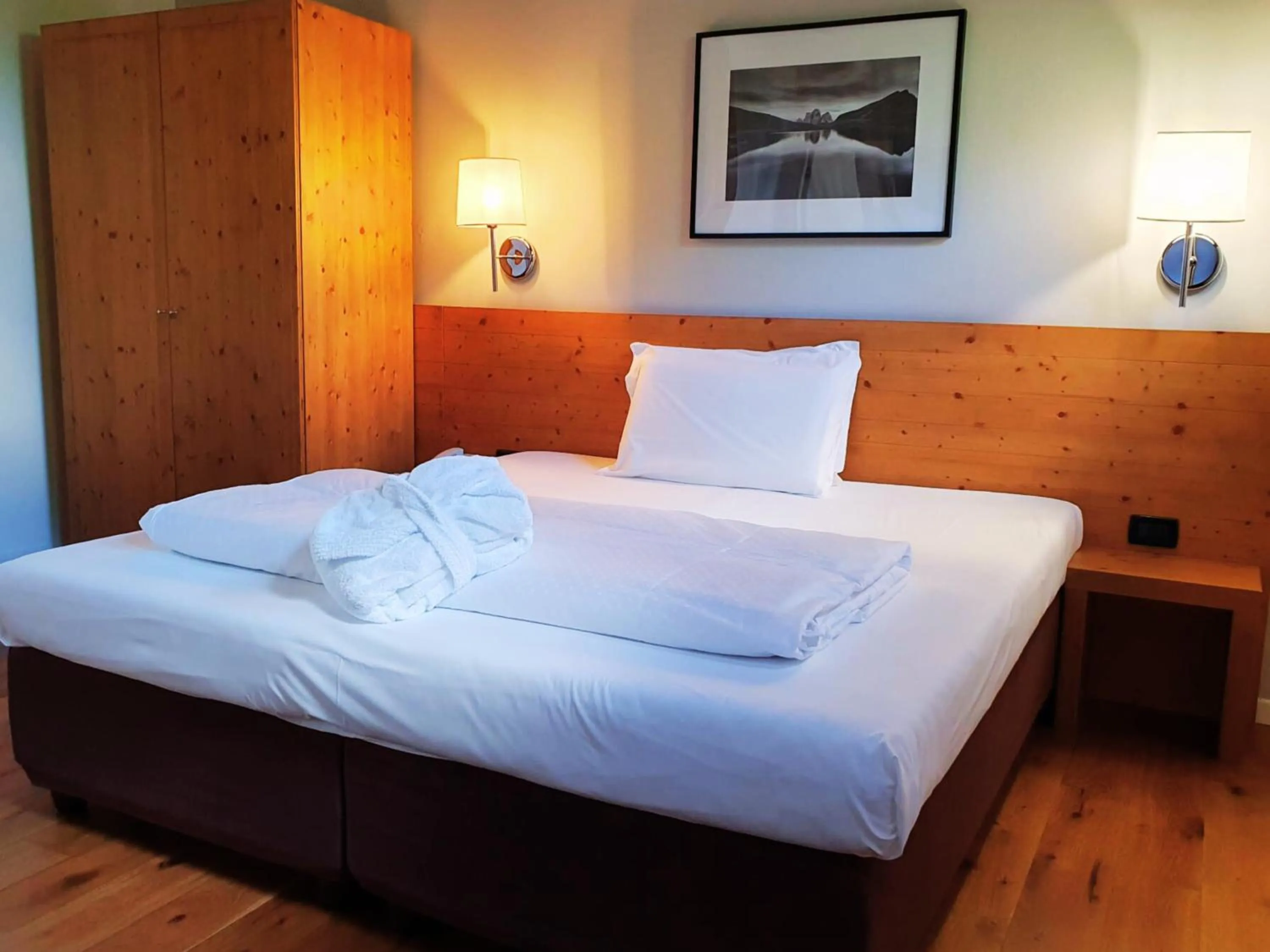 Bedroom, Bed in Hotel Orso Grigio