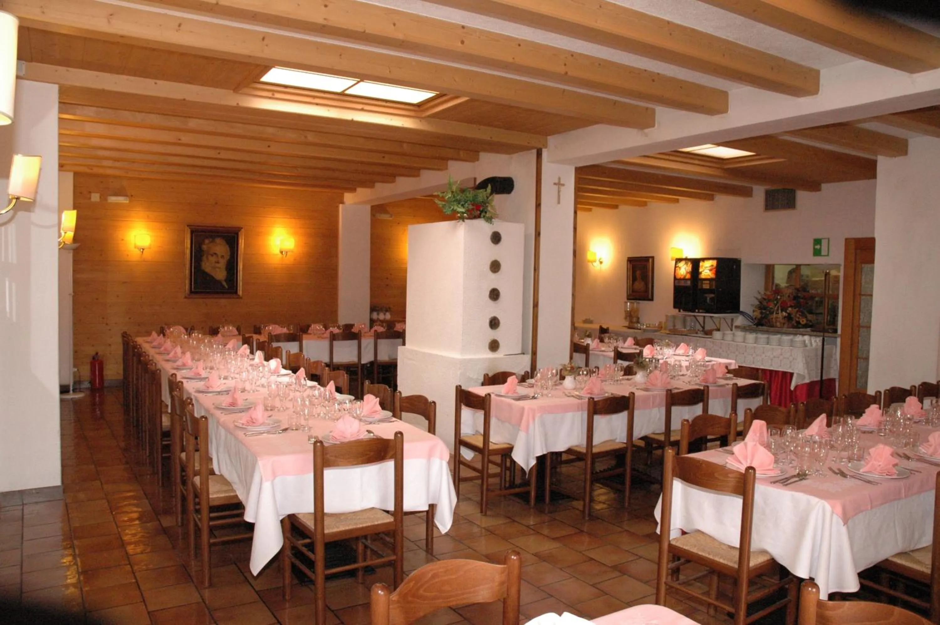 Restaurant/places to eat in Hotel Al Pelmo Wellness