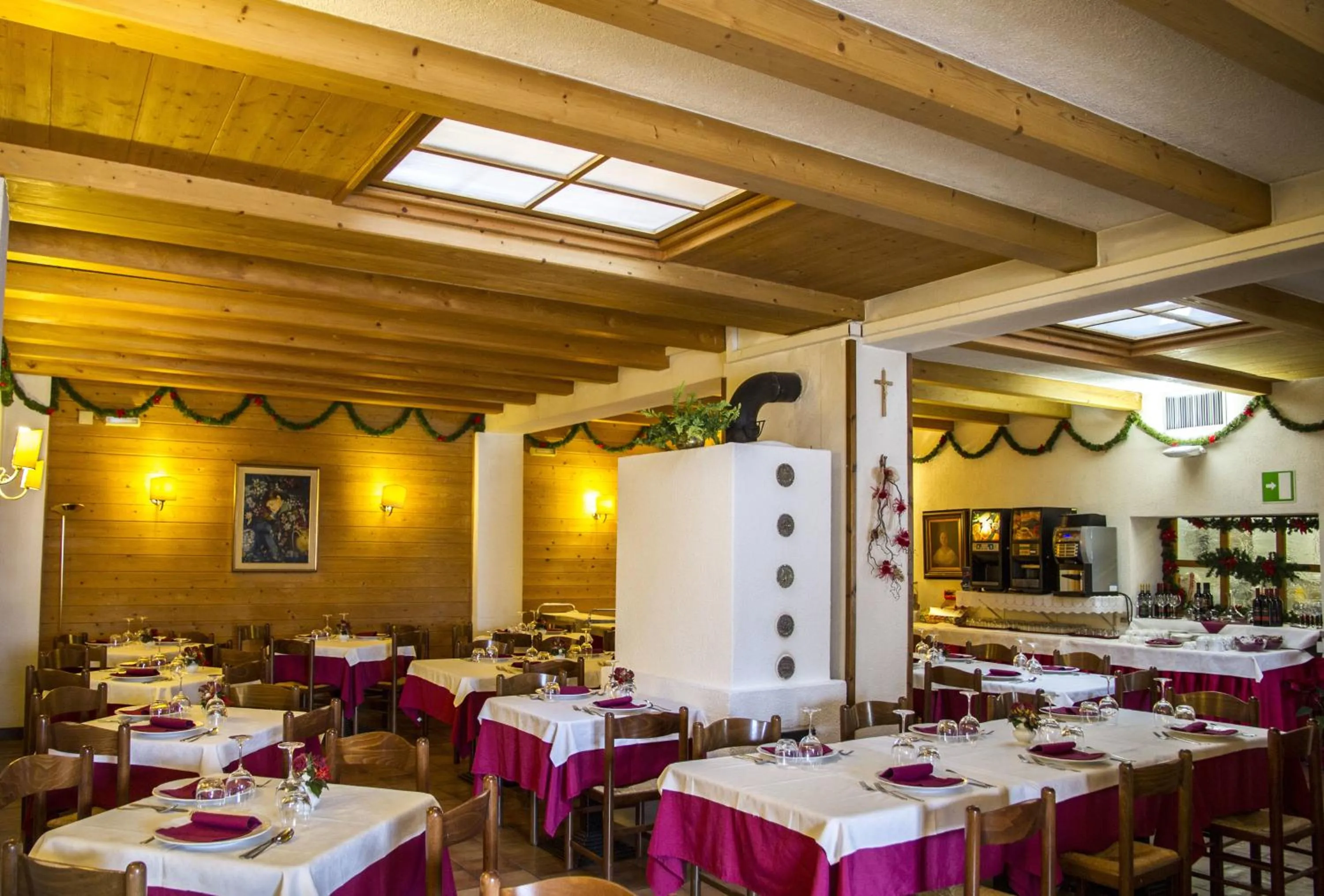 Restaurant/places to eat in Hotel Al Pelmo Wellness