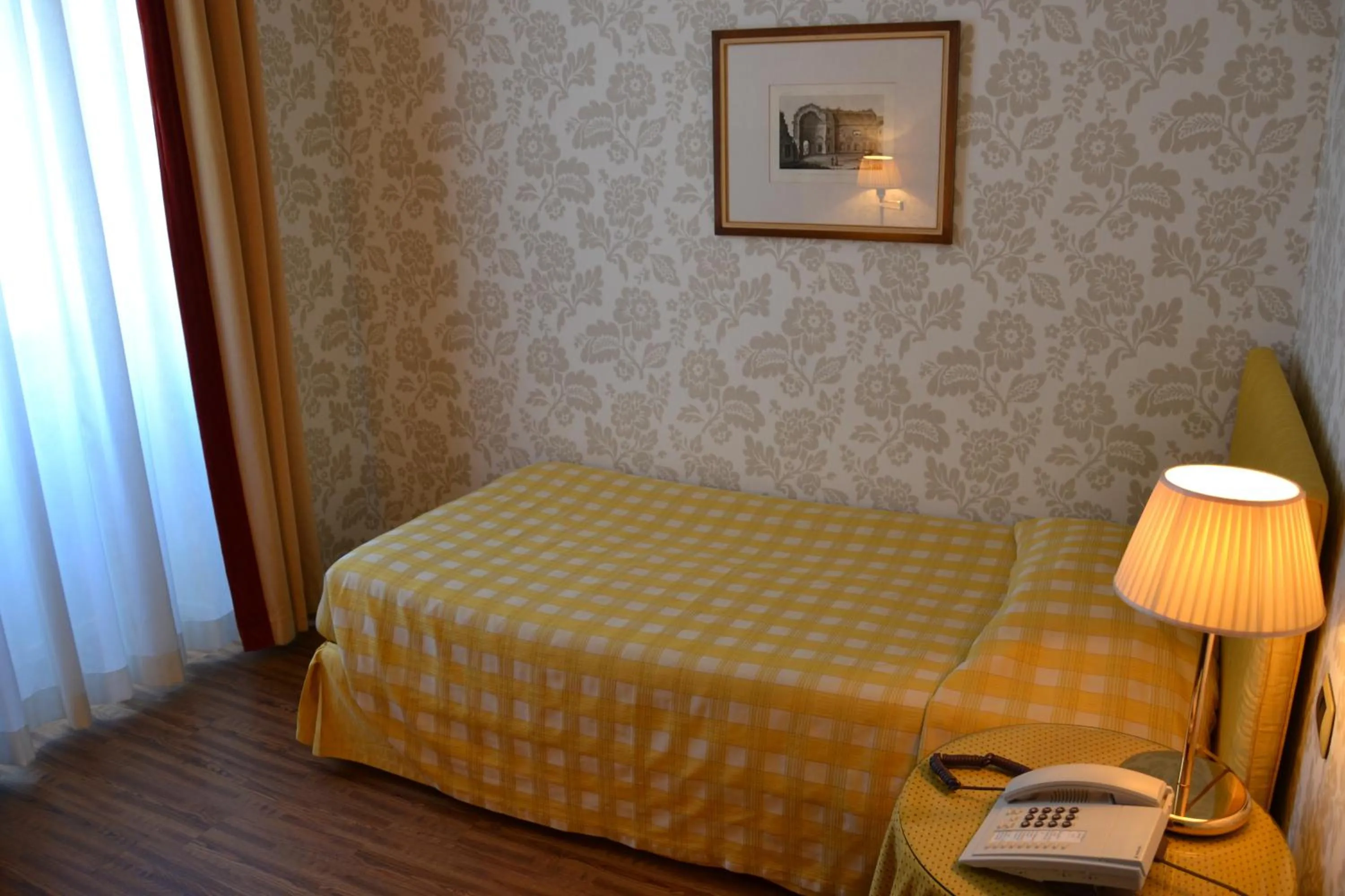 Bedroom, Bed in Albergo Alla Posta