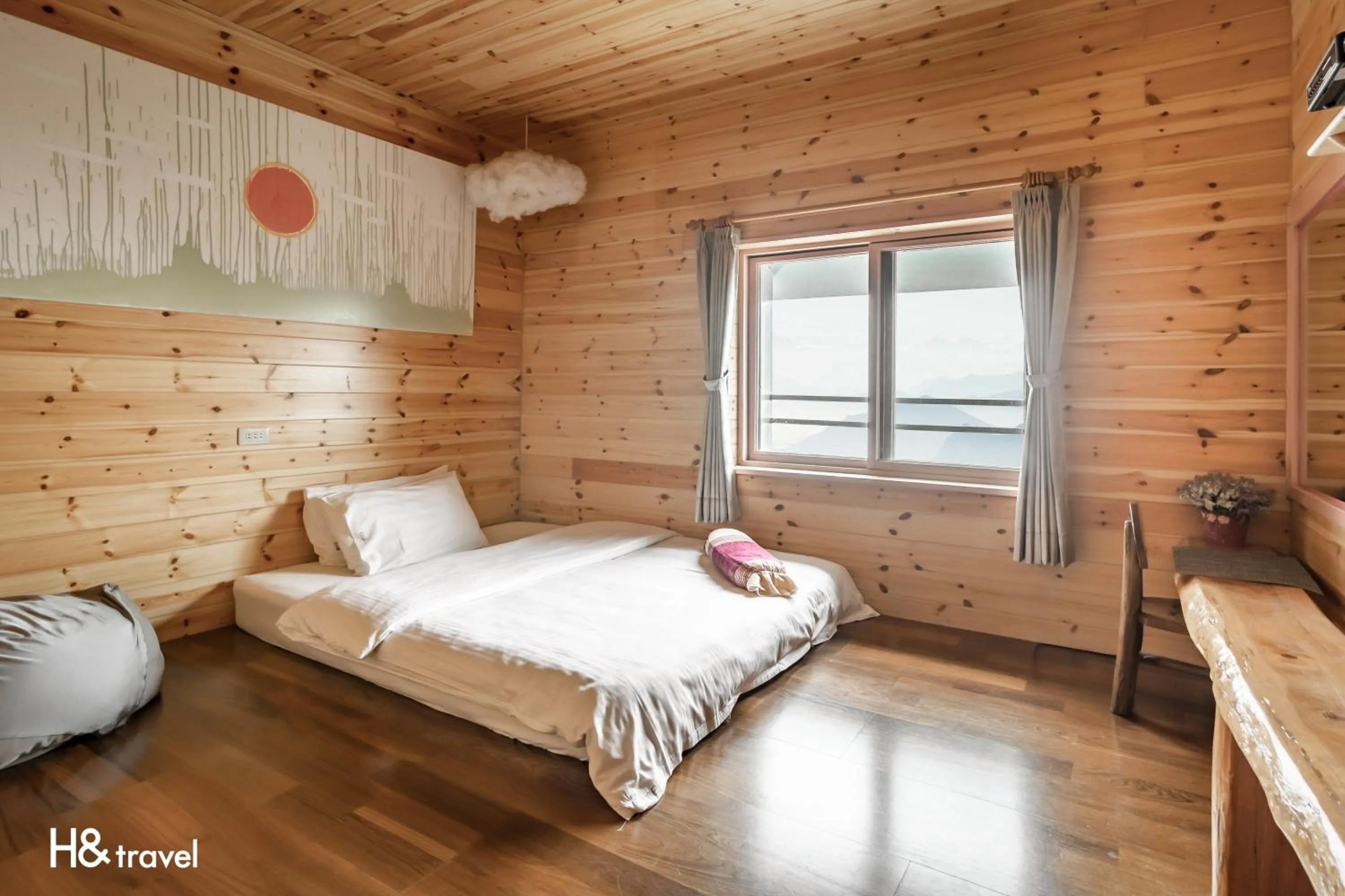 Double Room with Mountain View in Alishan Sunrise B&B