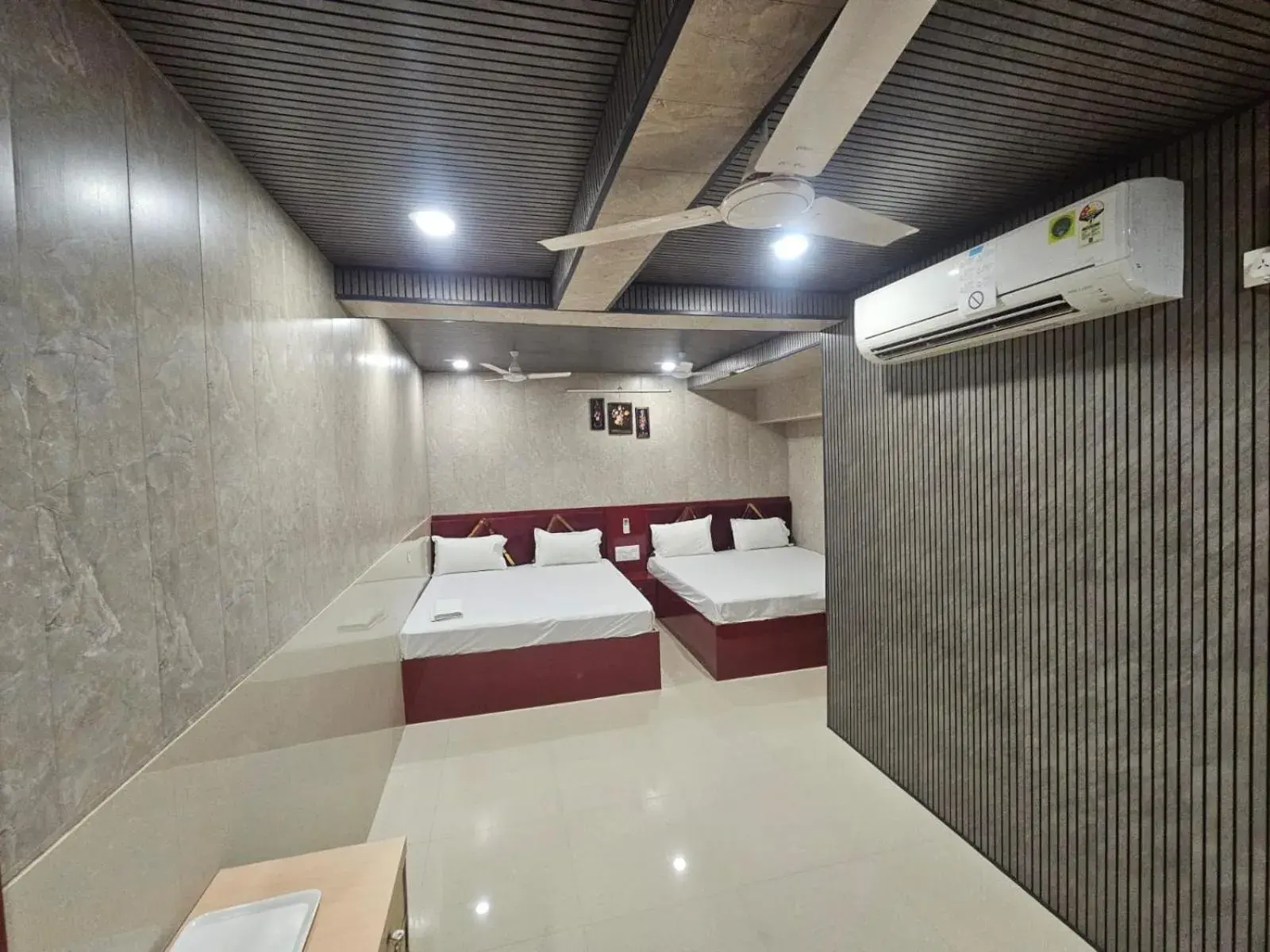 Bed in Hotel Bleue Mont Bed in Hotel Bleue Mont