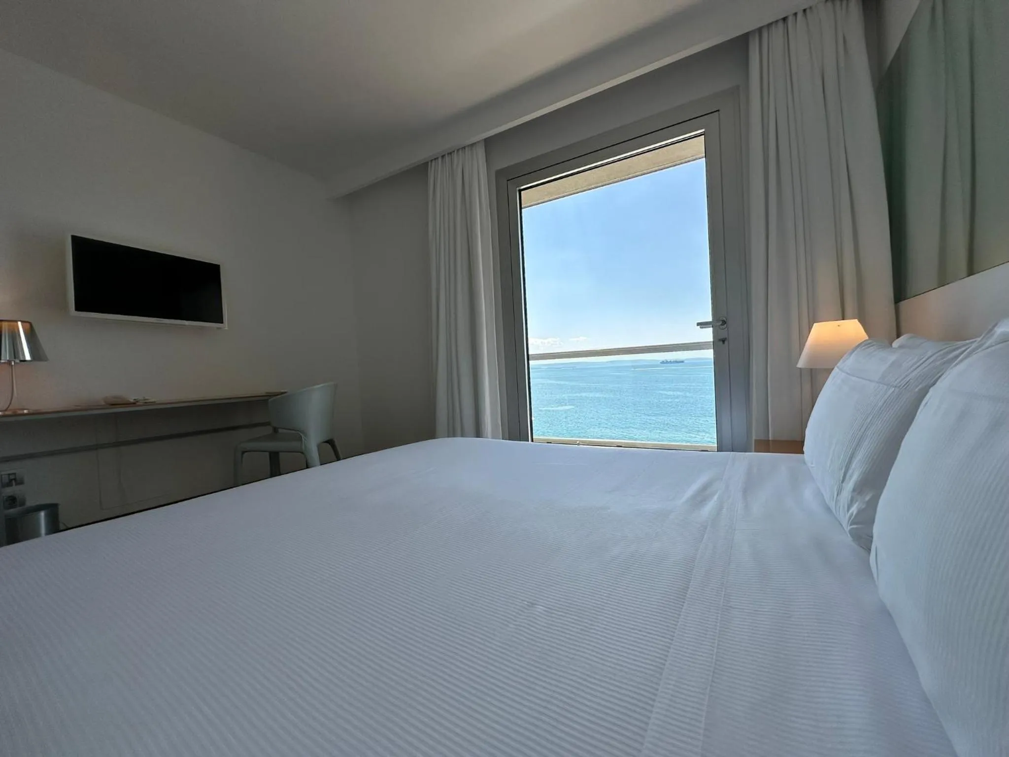 Sea view, Bed in Hotel Miramare - Adults Only con Private Spa