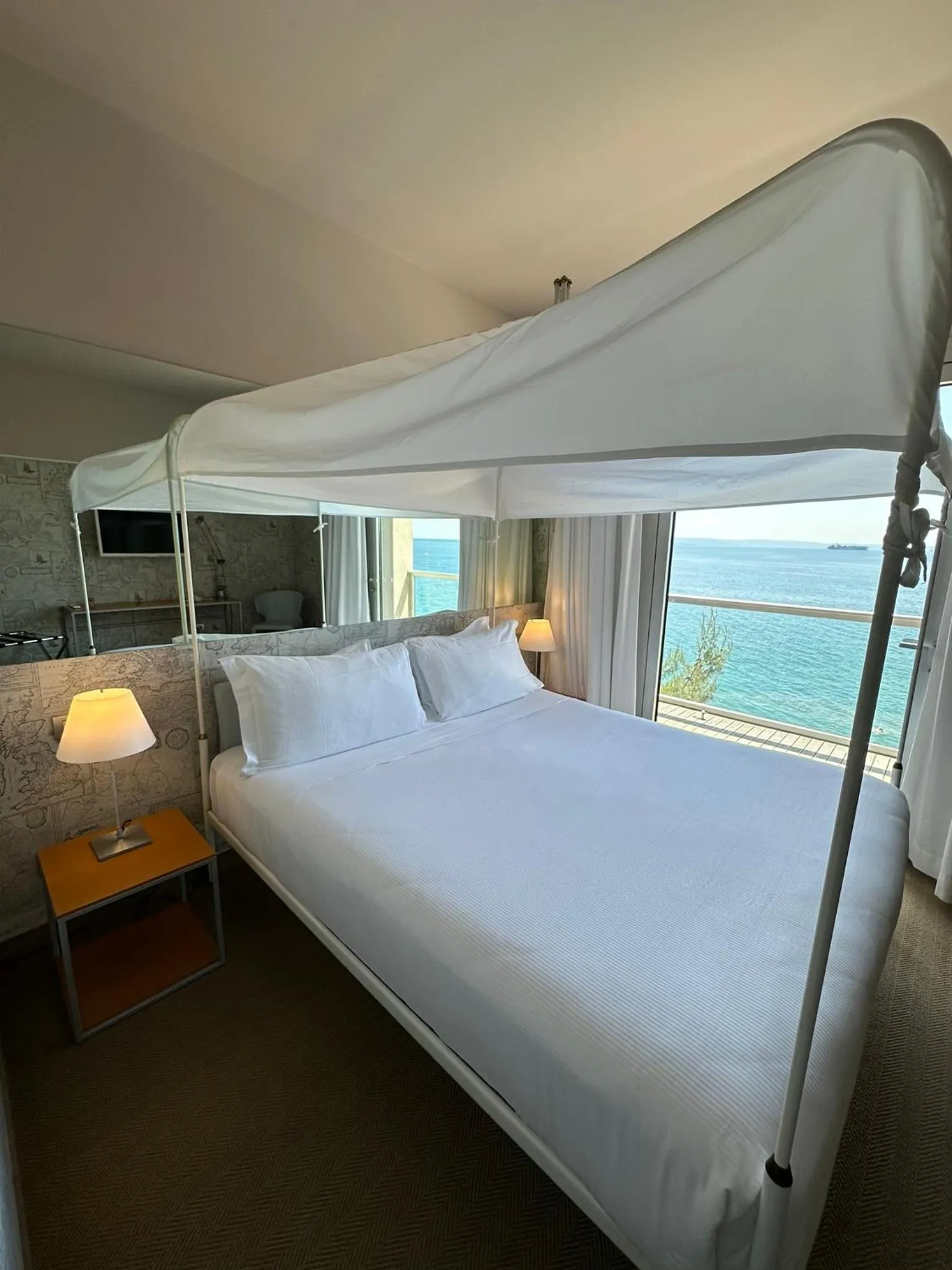 Photo of the whole room, Bed in Hotel Miramare - Adults Only con Private Spa