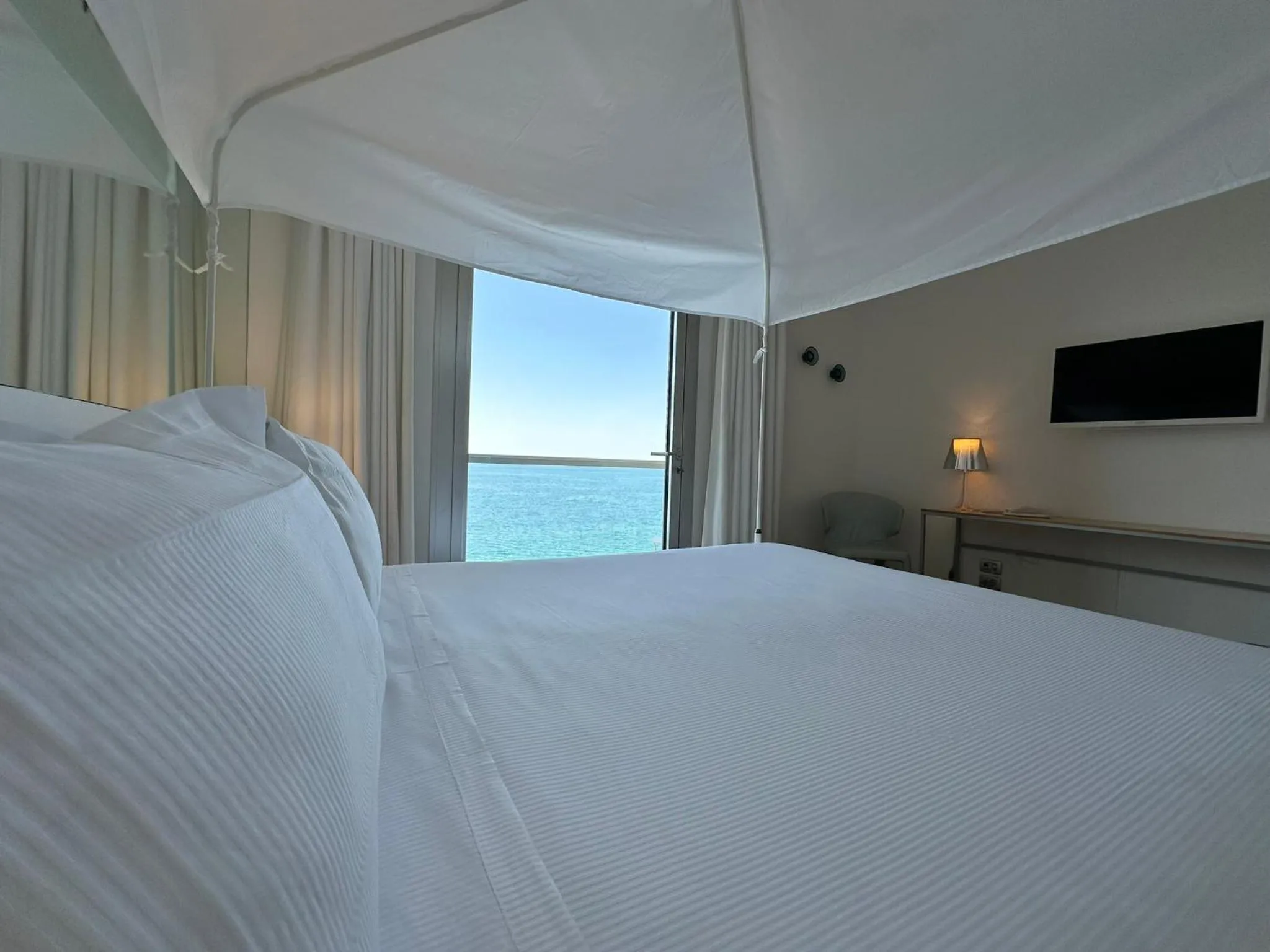 Sea view, Bed in Hotel Miramare - Adults Only con Private Spa
