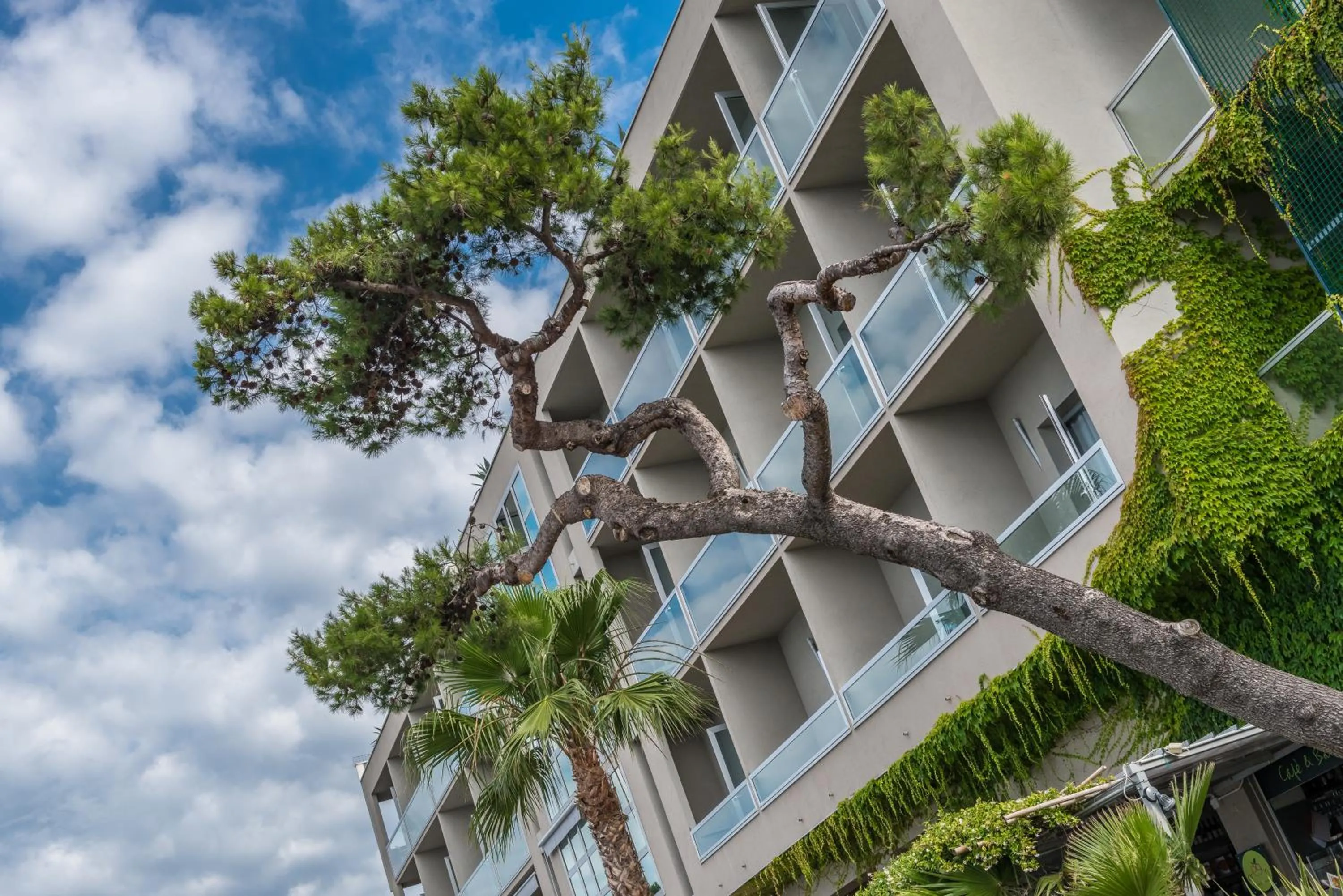 Property building in Hotel Miramare - Adults Only con Private Spa