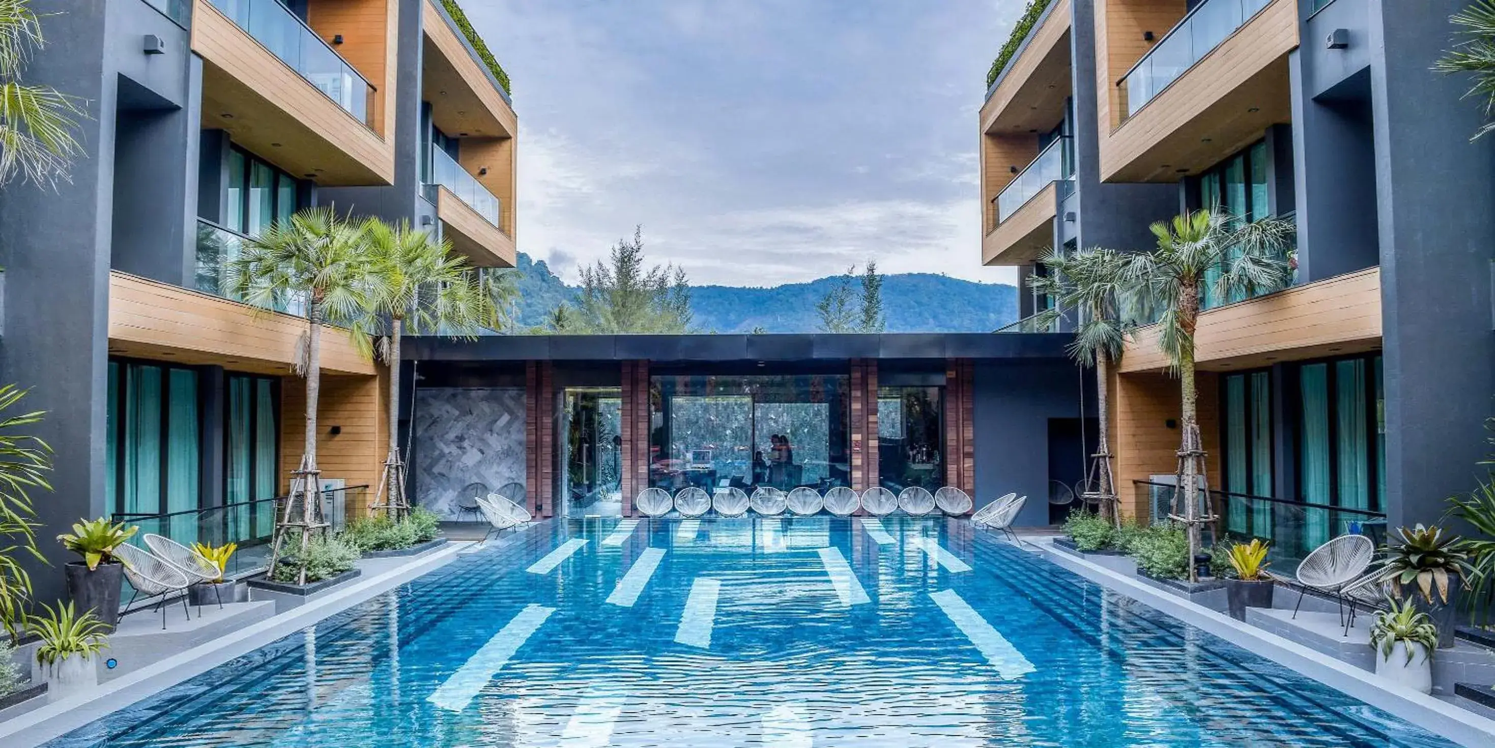 Property building in Glam Habitat - SHA Extra Plus Property building in Glam Habitat - SHA Extra Plus