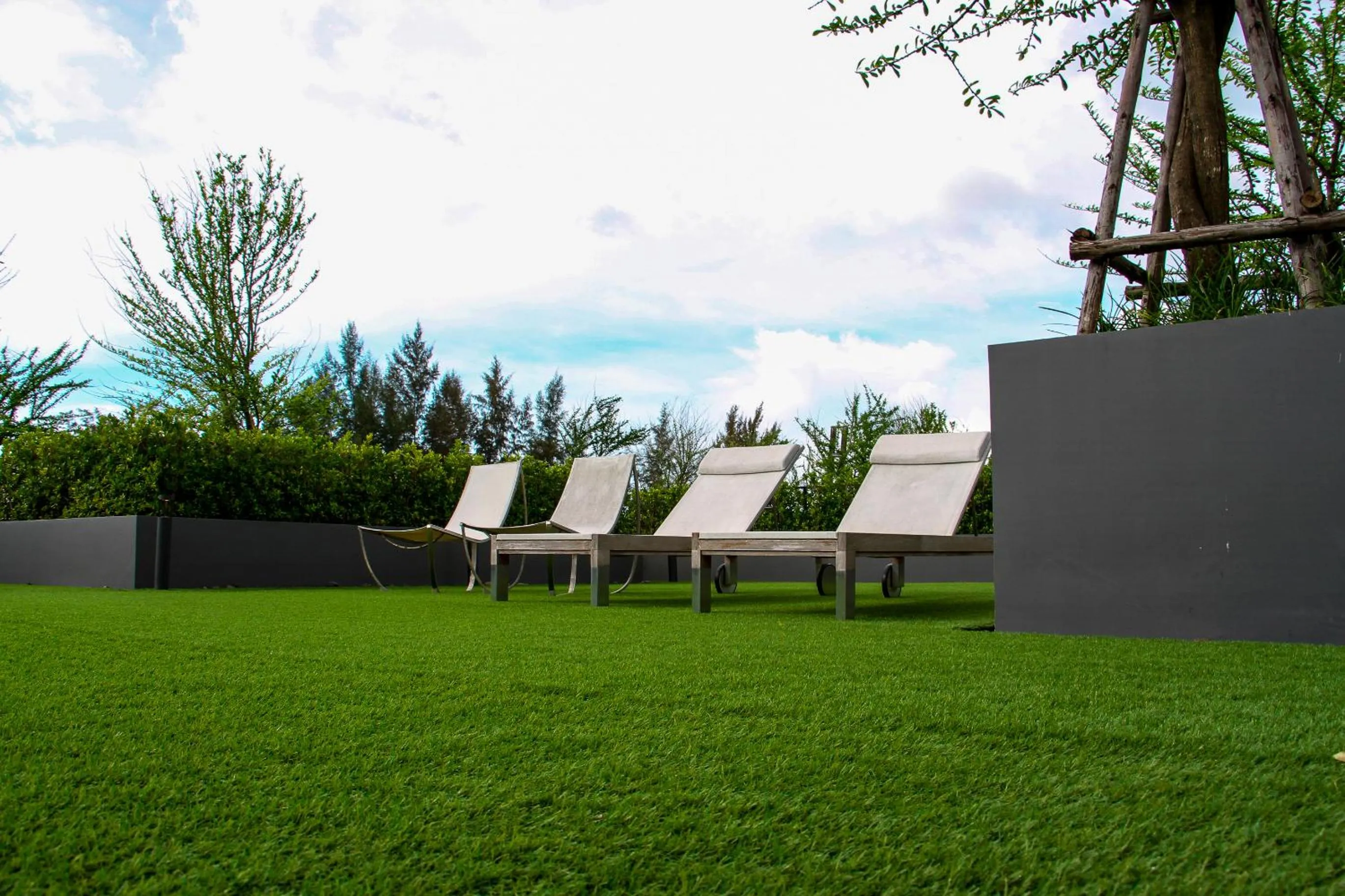 Garden in Glam Habitat - SHA Extra Plus