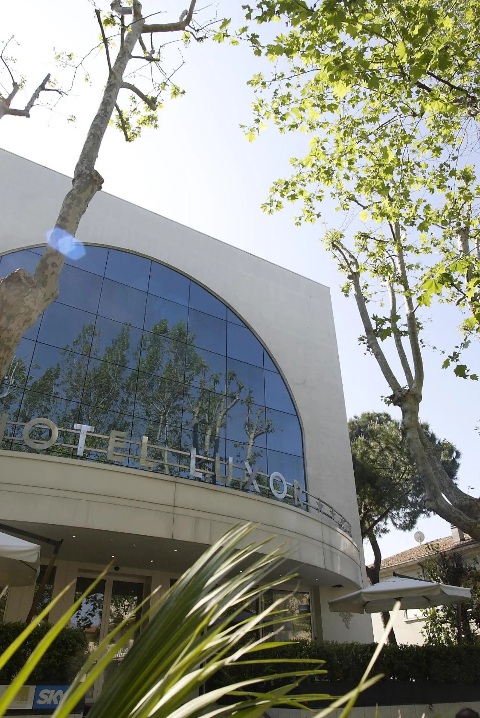 Facade/entrance in Hotel Luxor