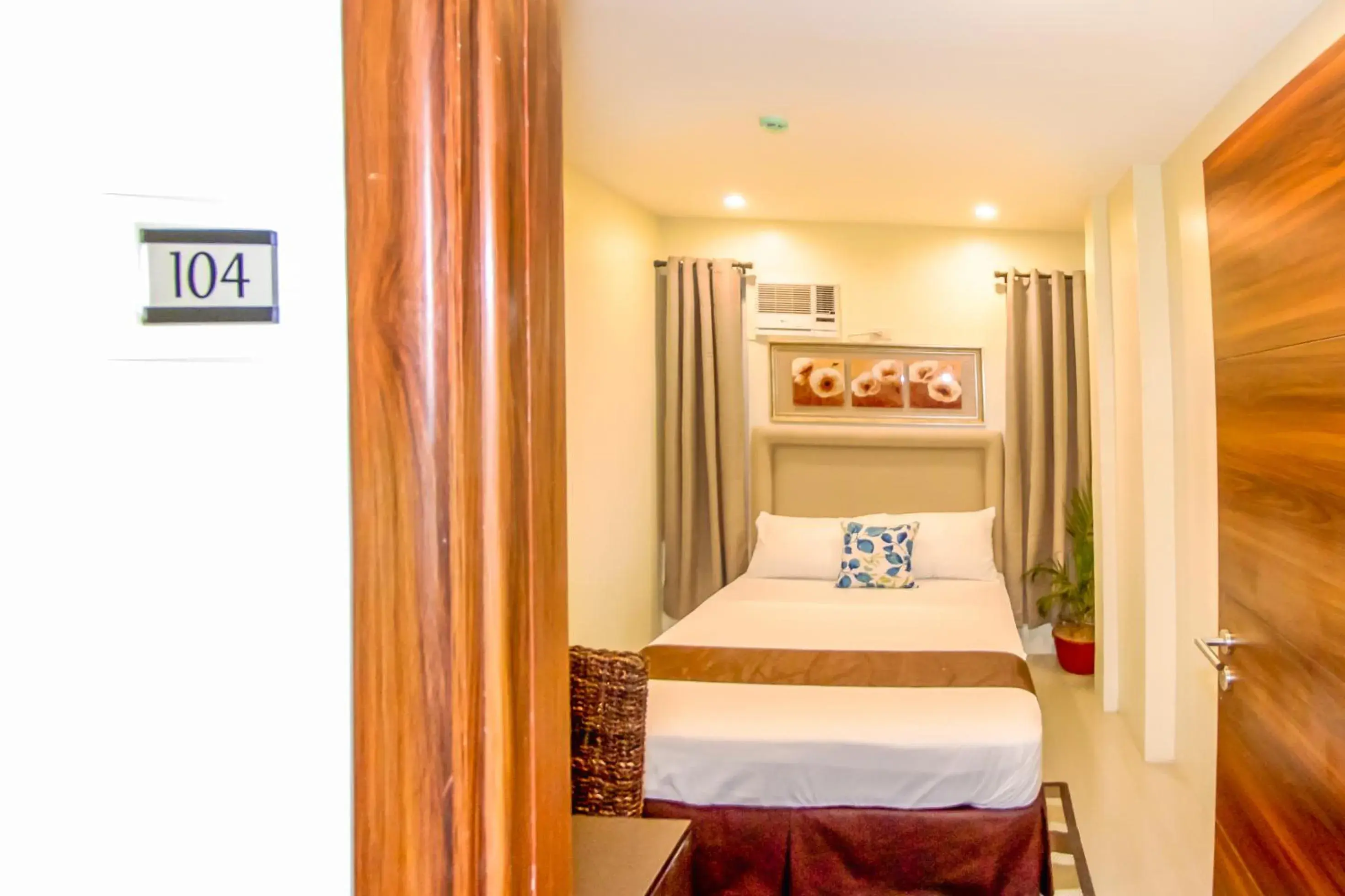 Bed in Verovino Suites Bed in Verovino Suites