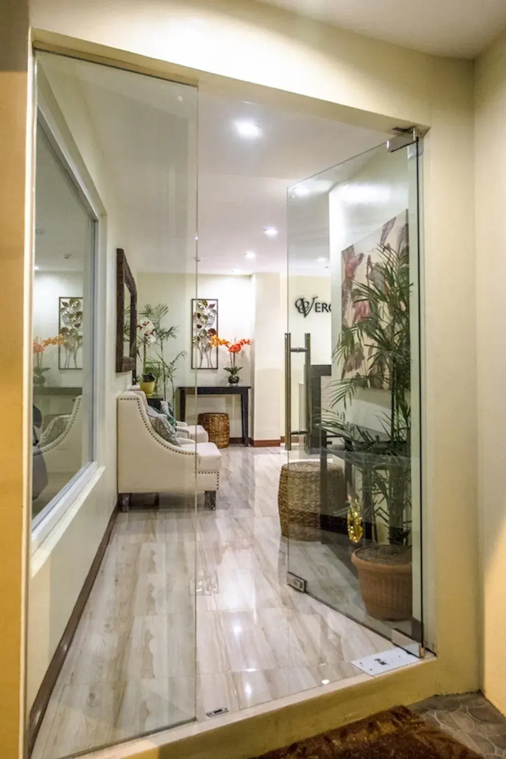 Facade/entrance in Verovino Suites Facade/entrance in Verovino Suites