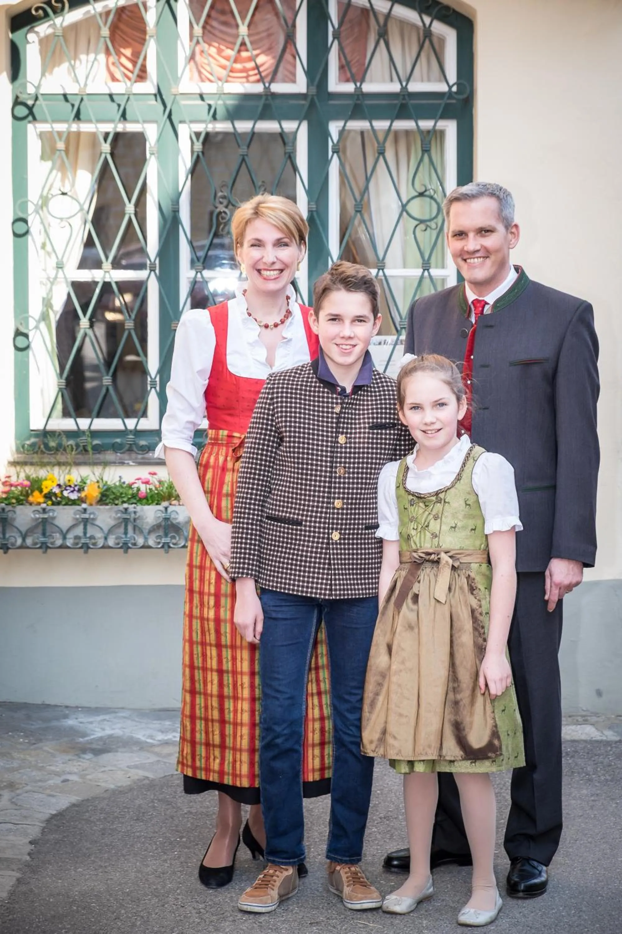 People in Kirchenwirt Hotel Restaurant Wachau