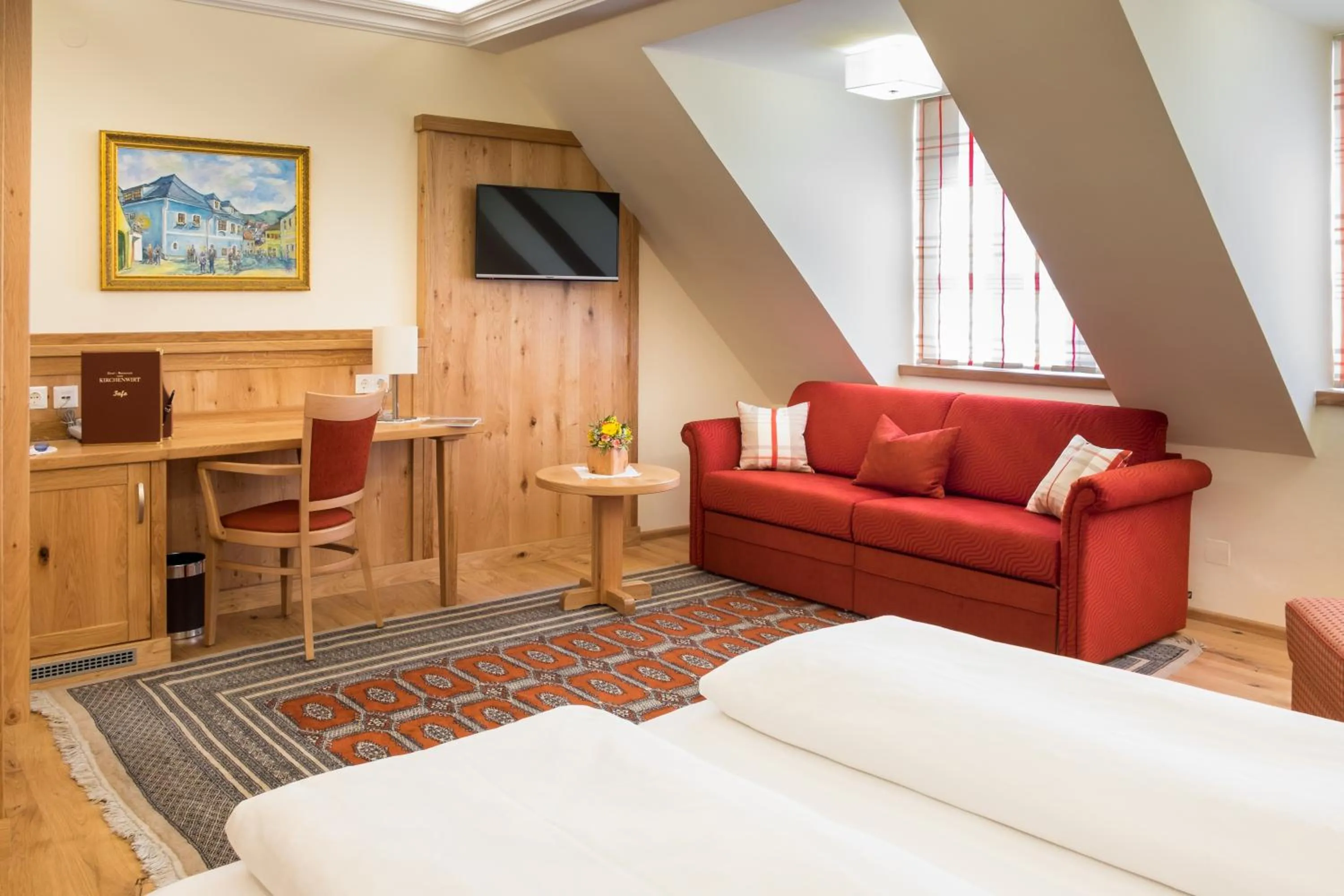 Bed in Kirchenwirt Hotel Restaurant Wachau