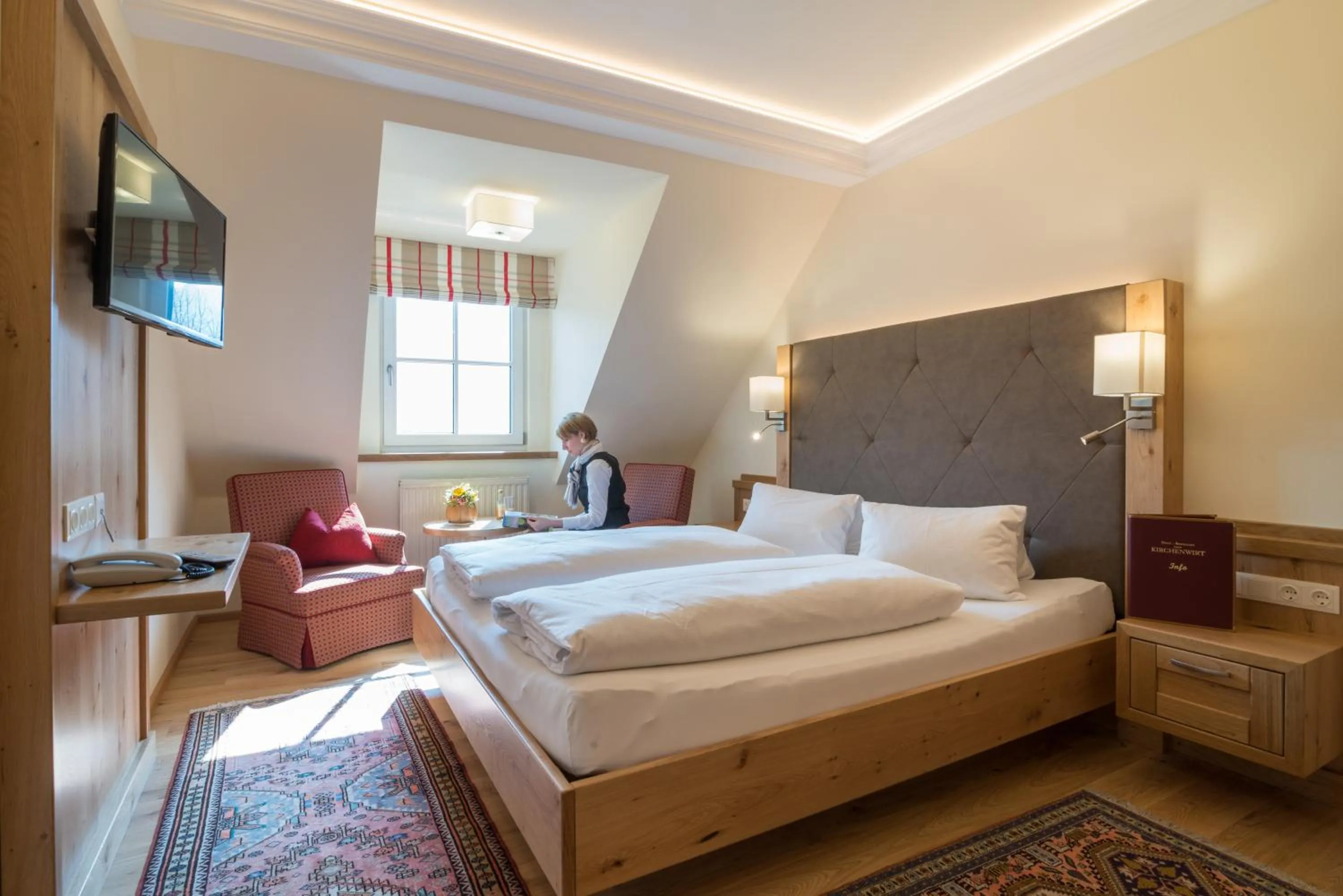 Bed in Kirchenwirt Hotel Restaurant Wachau