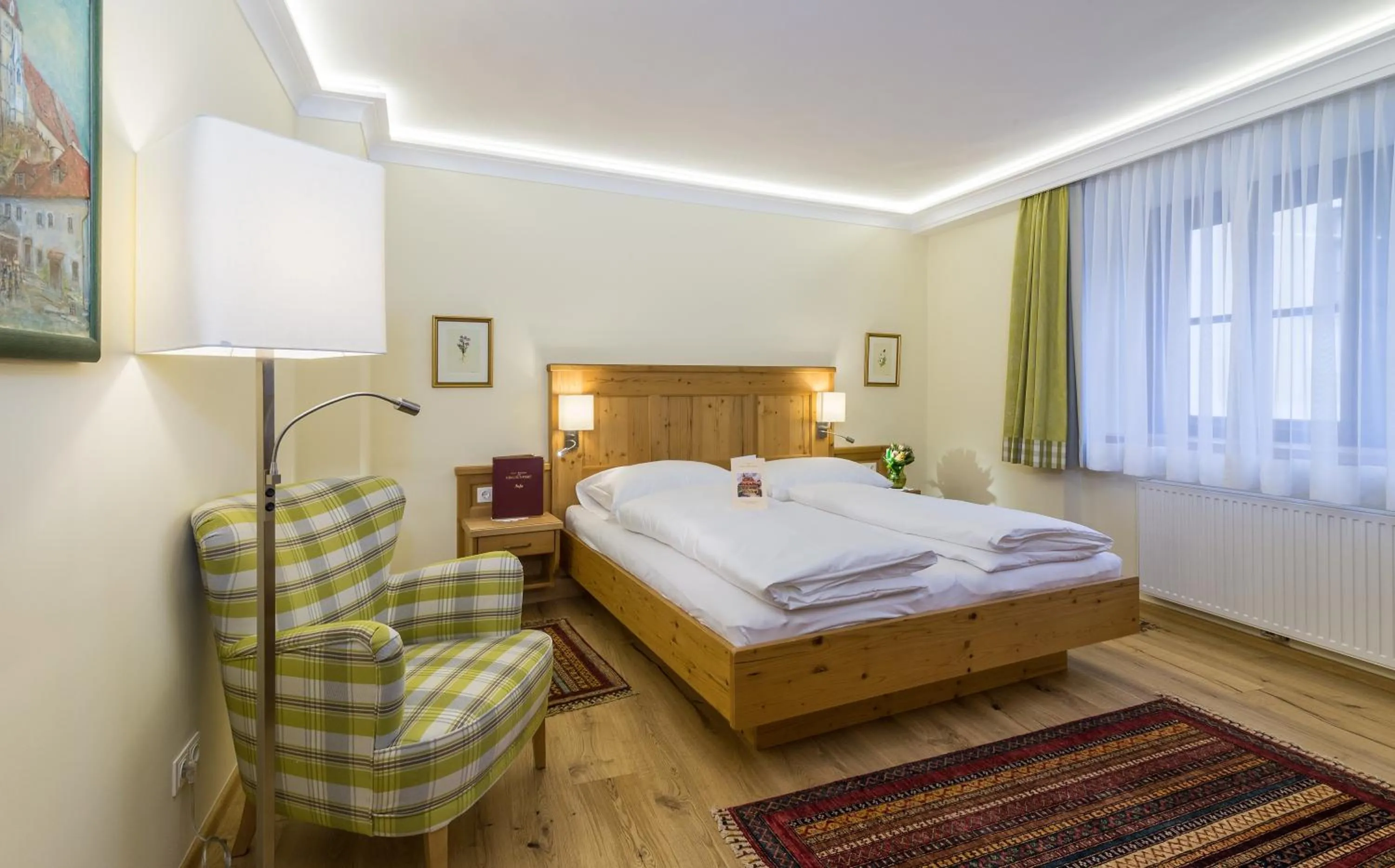 Bed in Kirchenwirt Hotel Restaurant Wachau