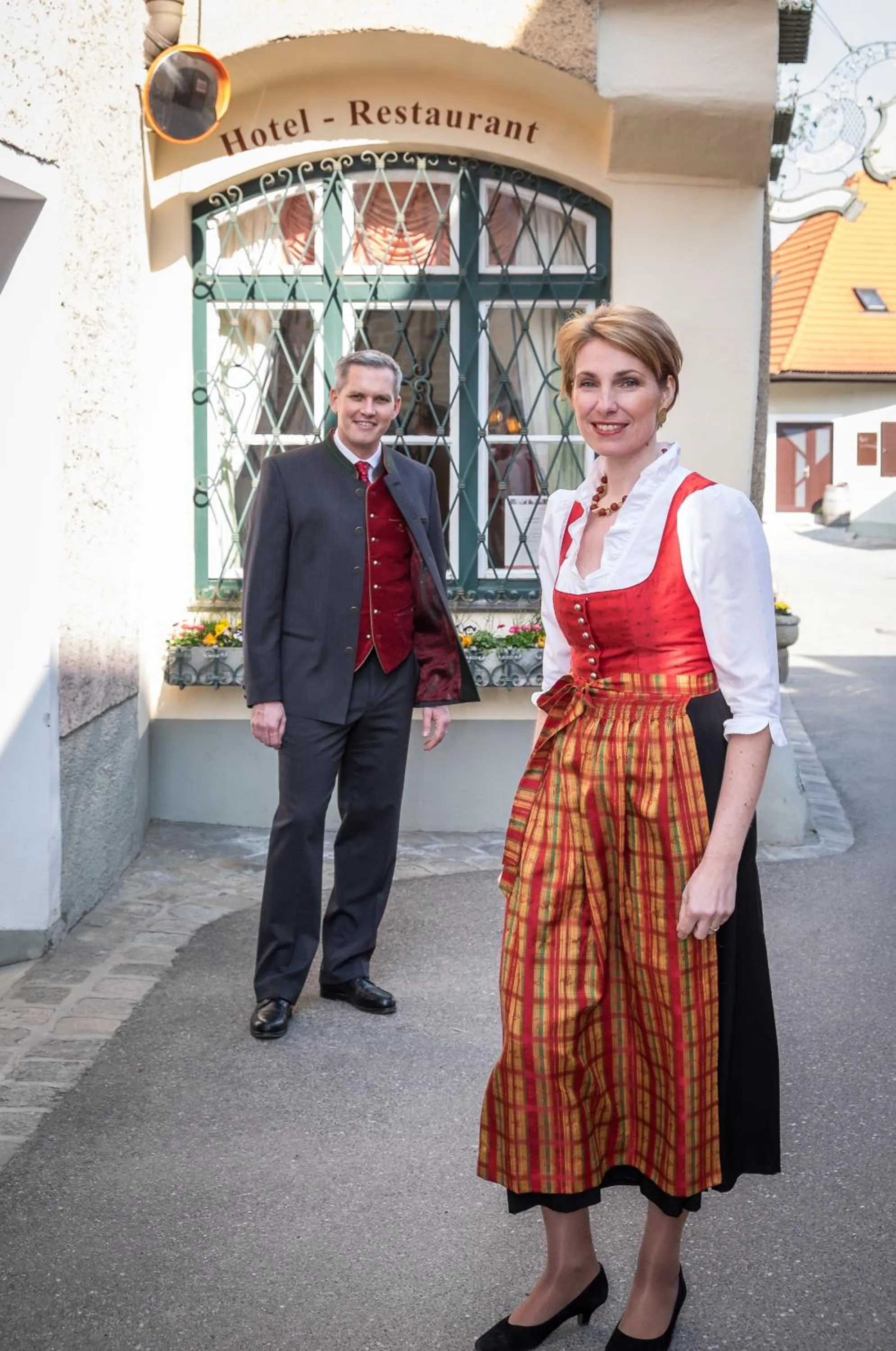 People in Kirchenwirt Hotel Restaurant Wachau