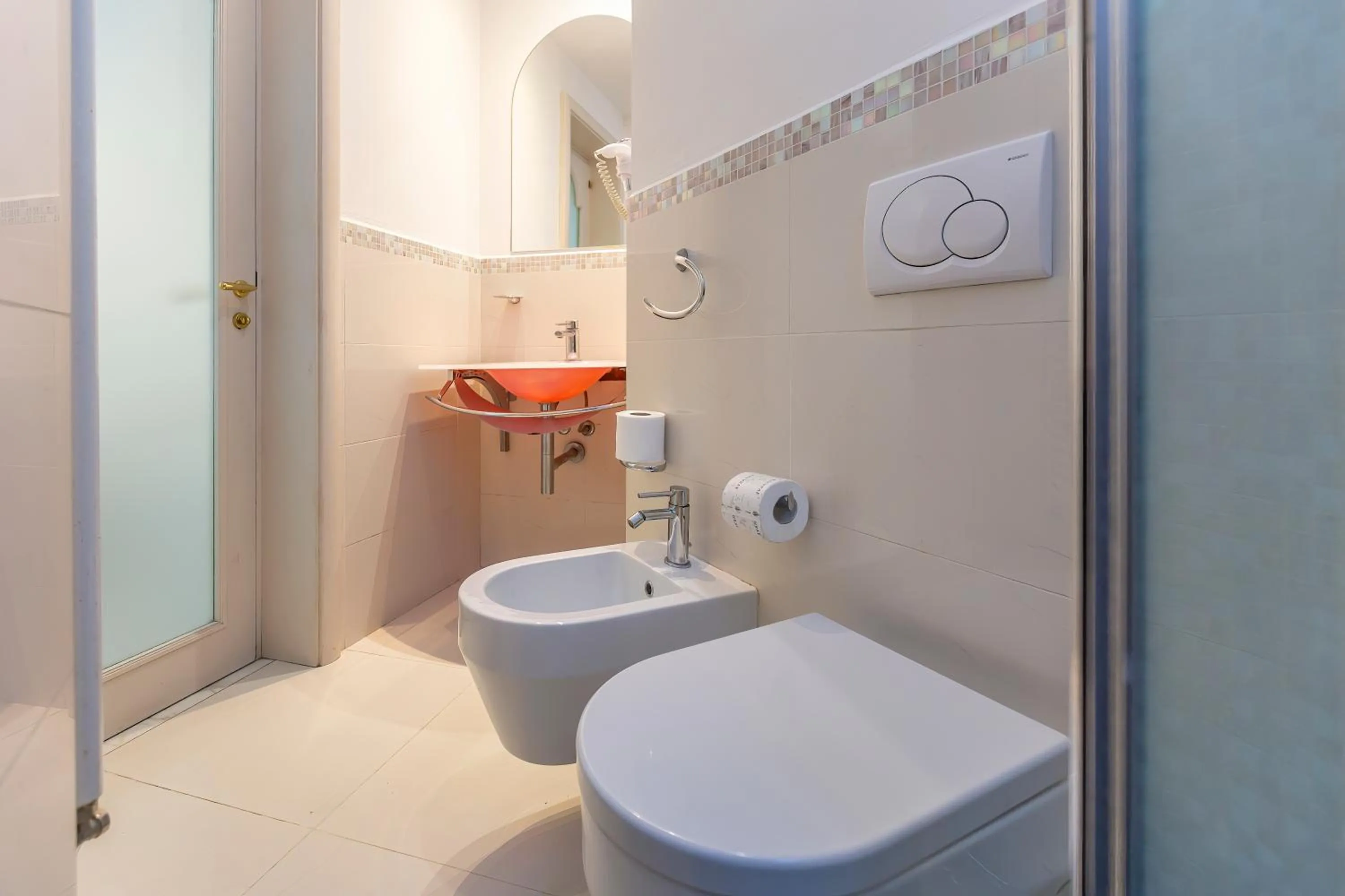 Bathroom in Hotel Al Cavallino Bianco