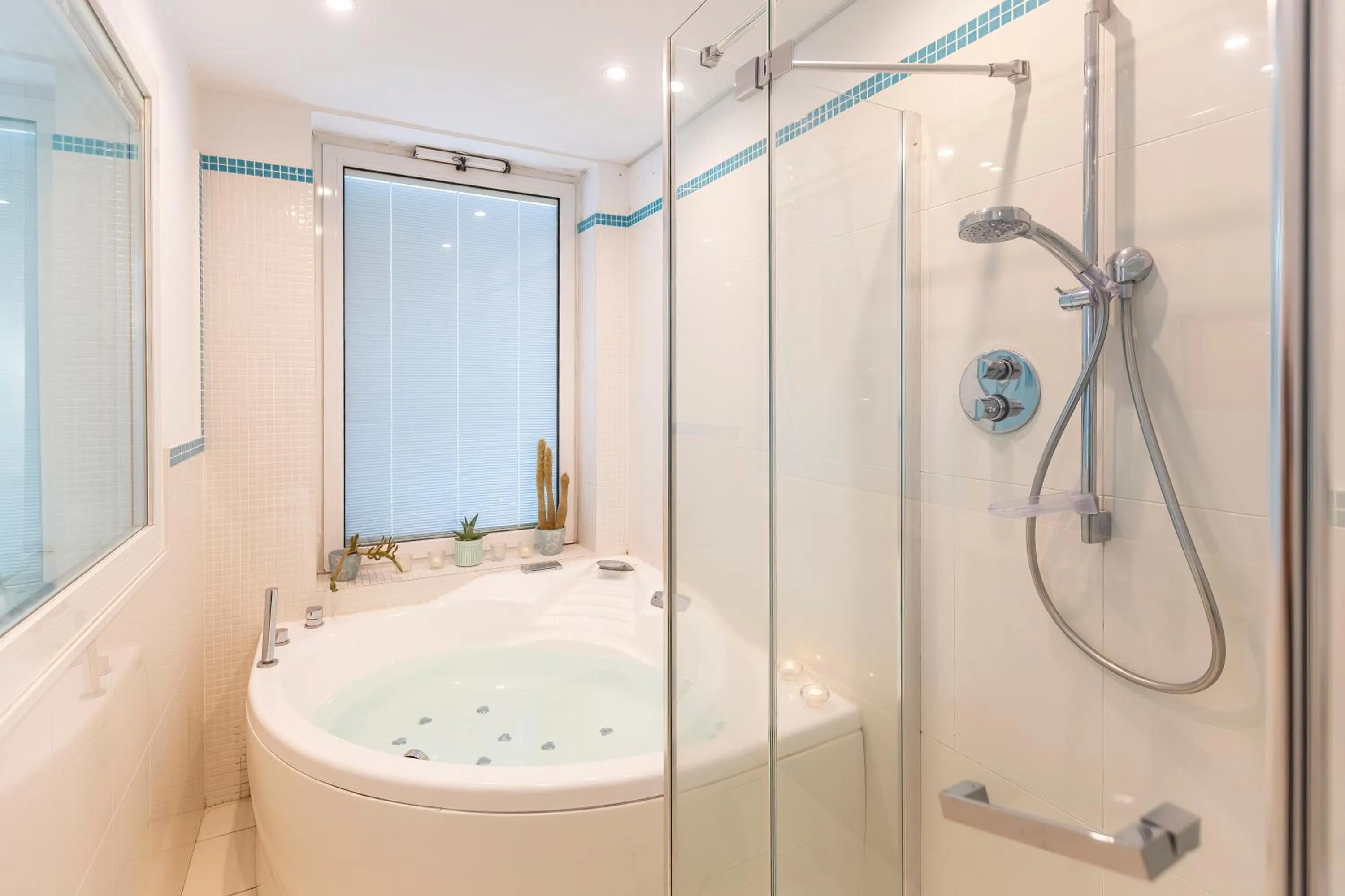 Bathroom in Hotel Al Cavallino Bianco