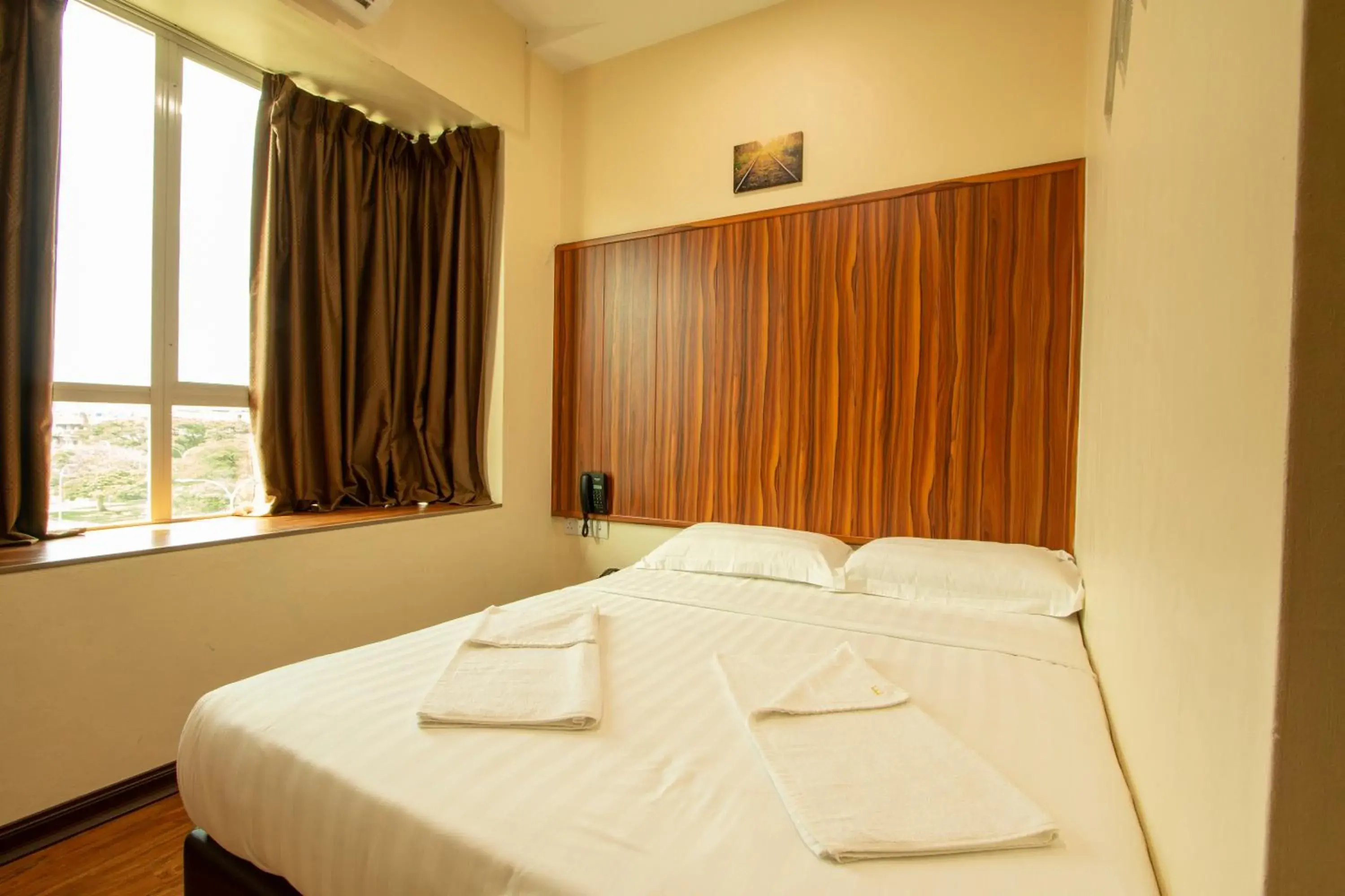 Bedroom, Bed in Expo Hotel Bedroom, Bed in Expo Hotel