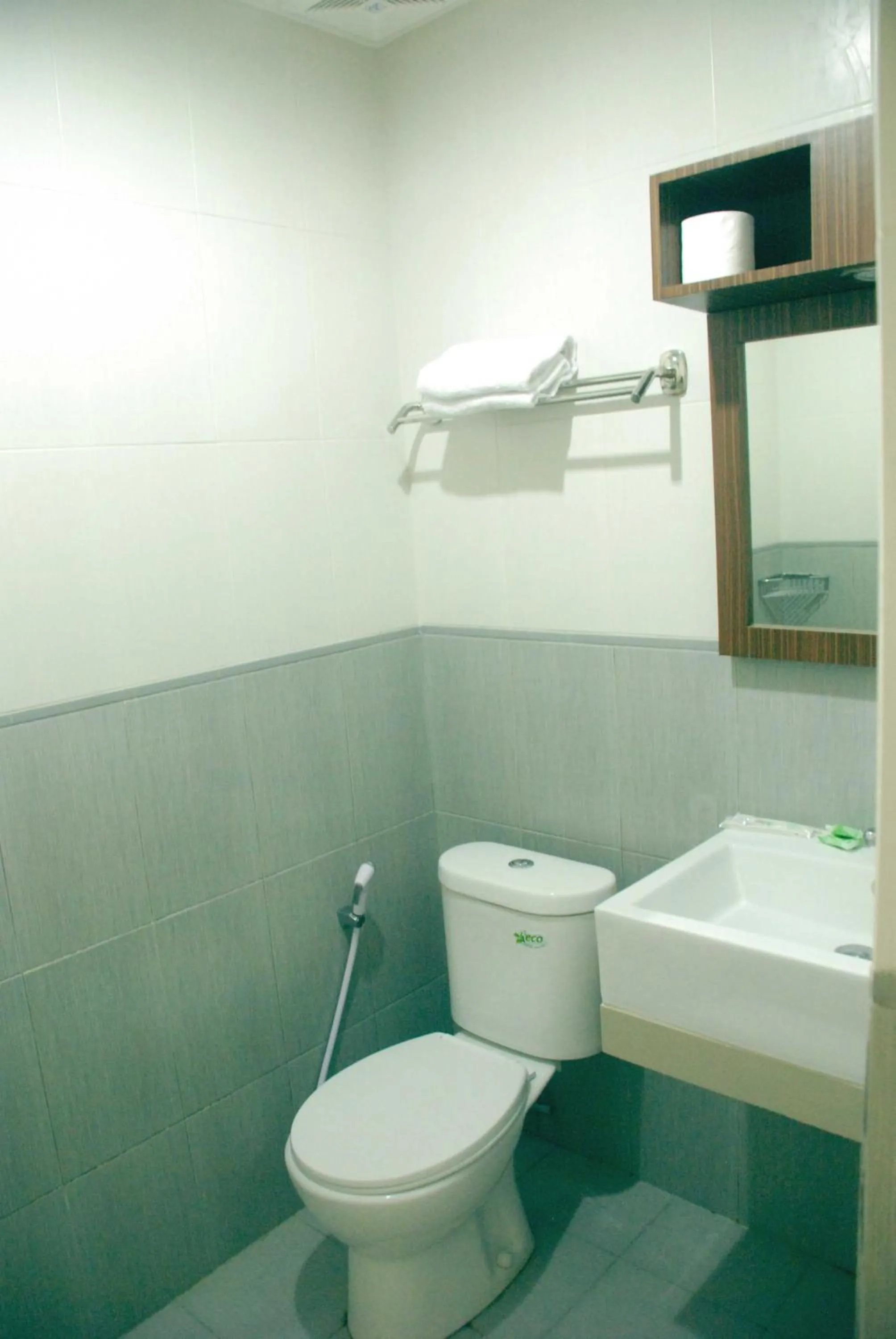 Bathroom in Avon's Residence