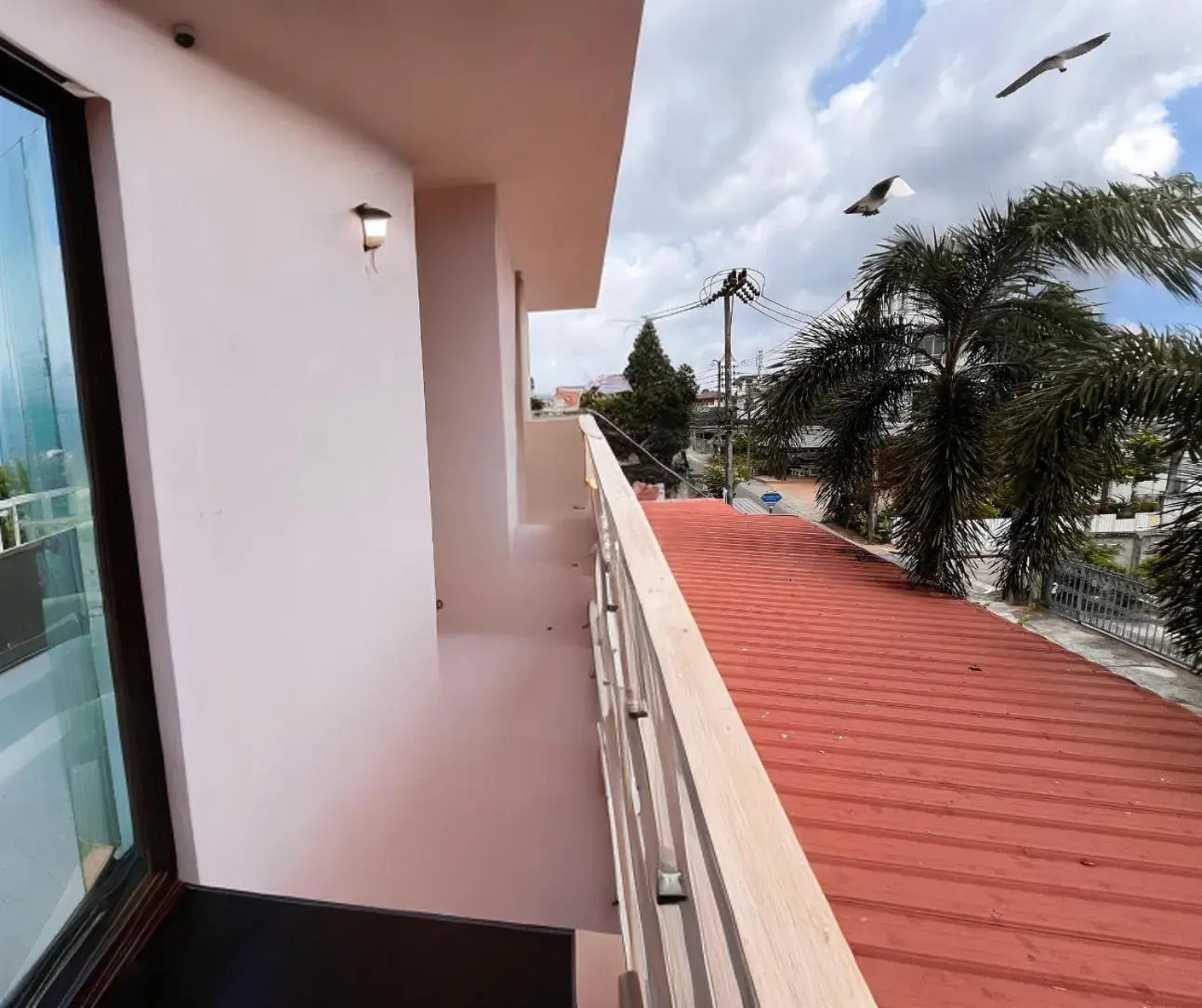 Balcony/Terrace in SCN City Hotel Banchang
