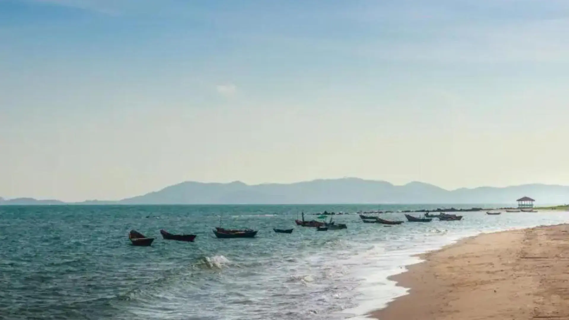 Nearby landmark, Beach in SCN City Hotel Banchang