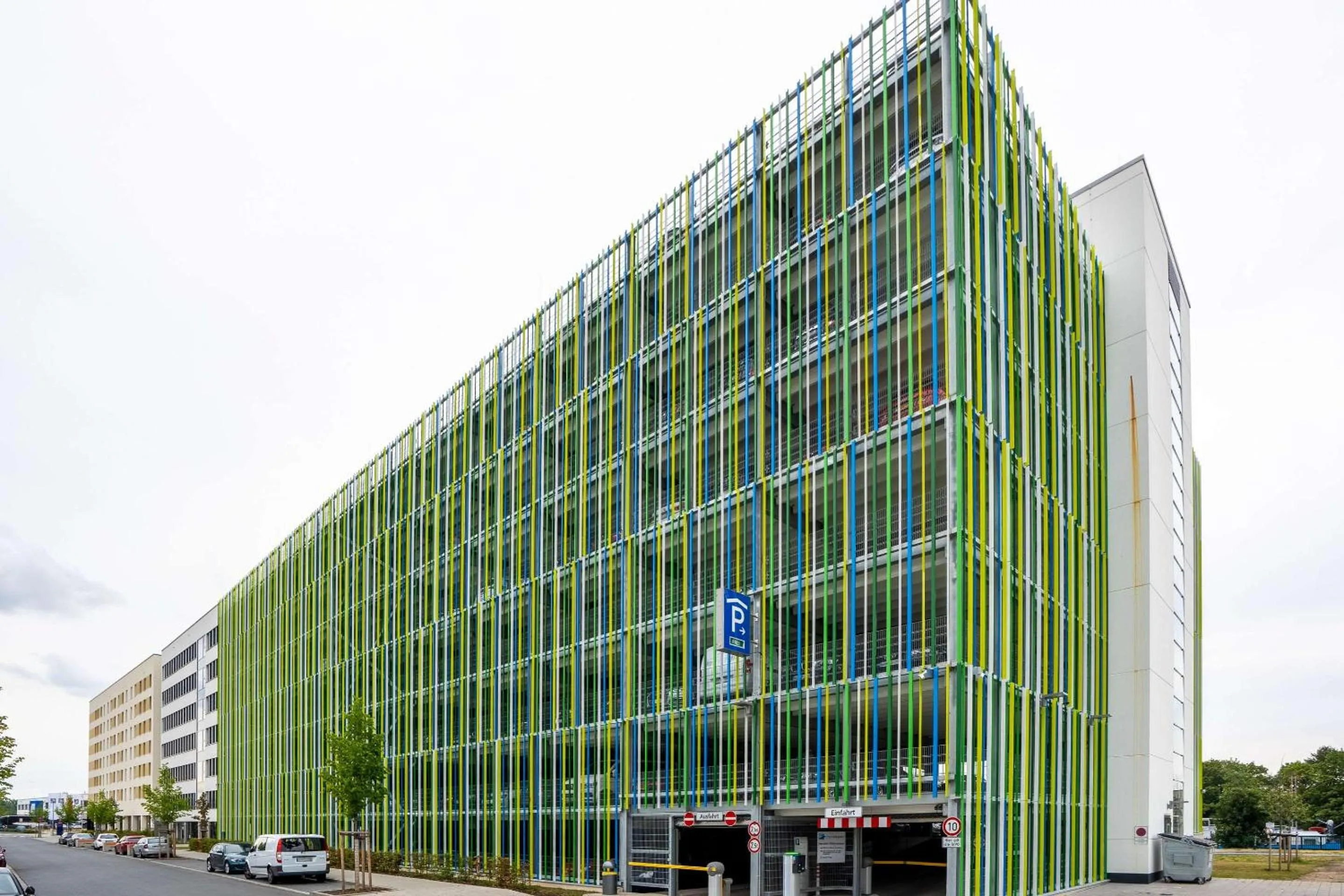 Property building in Hey Lou Hotel Frankfurt Airport