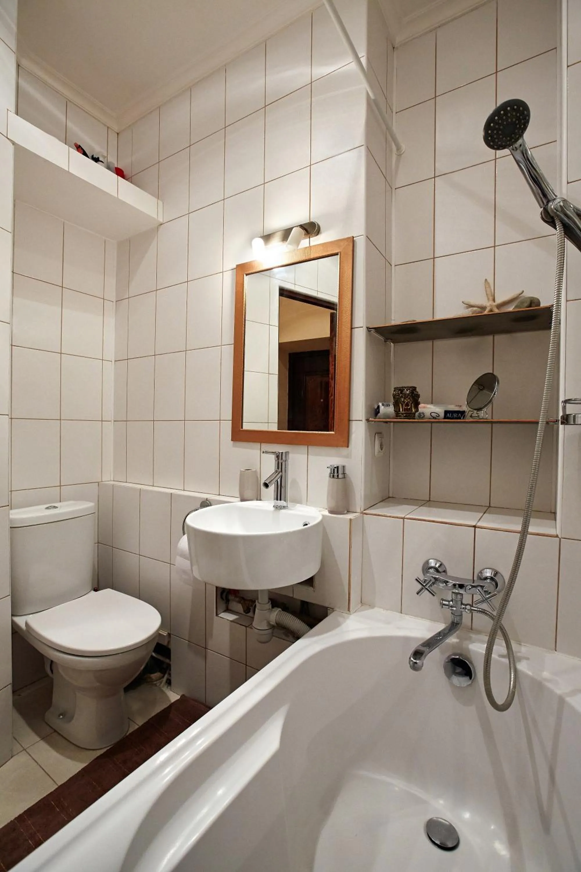 Bathroom in Babylon Apartments on Petliury Street
