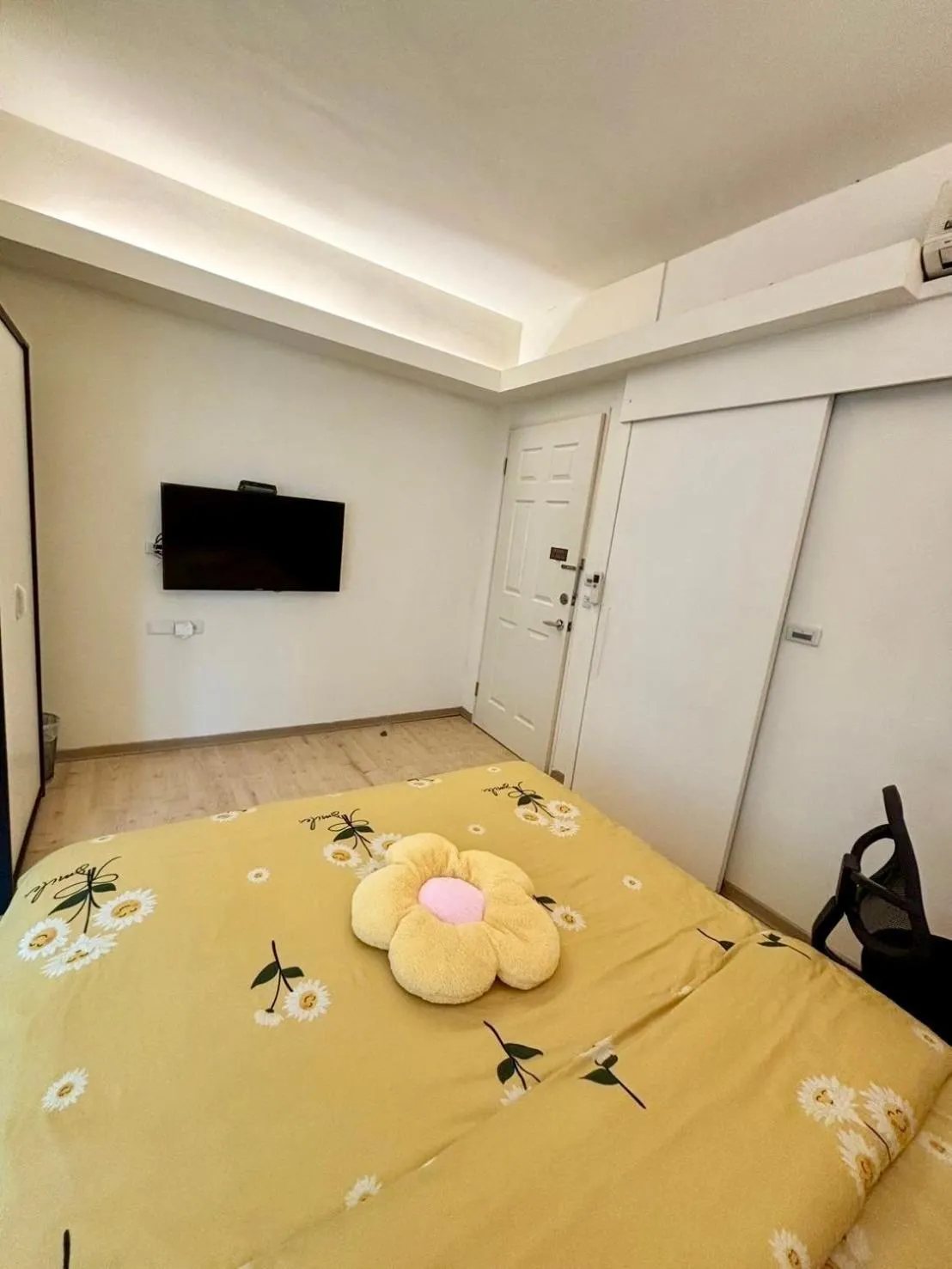 Bed in Zhongshan 19