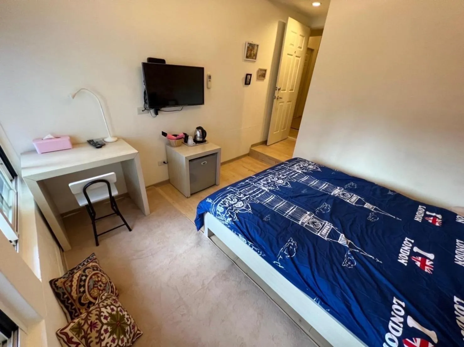 Bed in Zhongshan 19