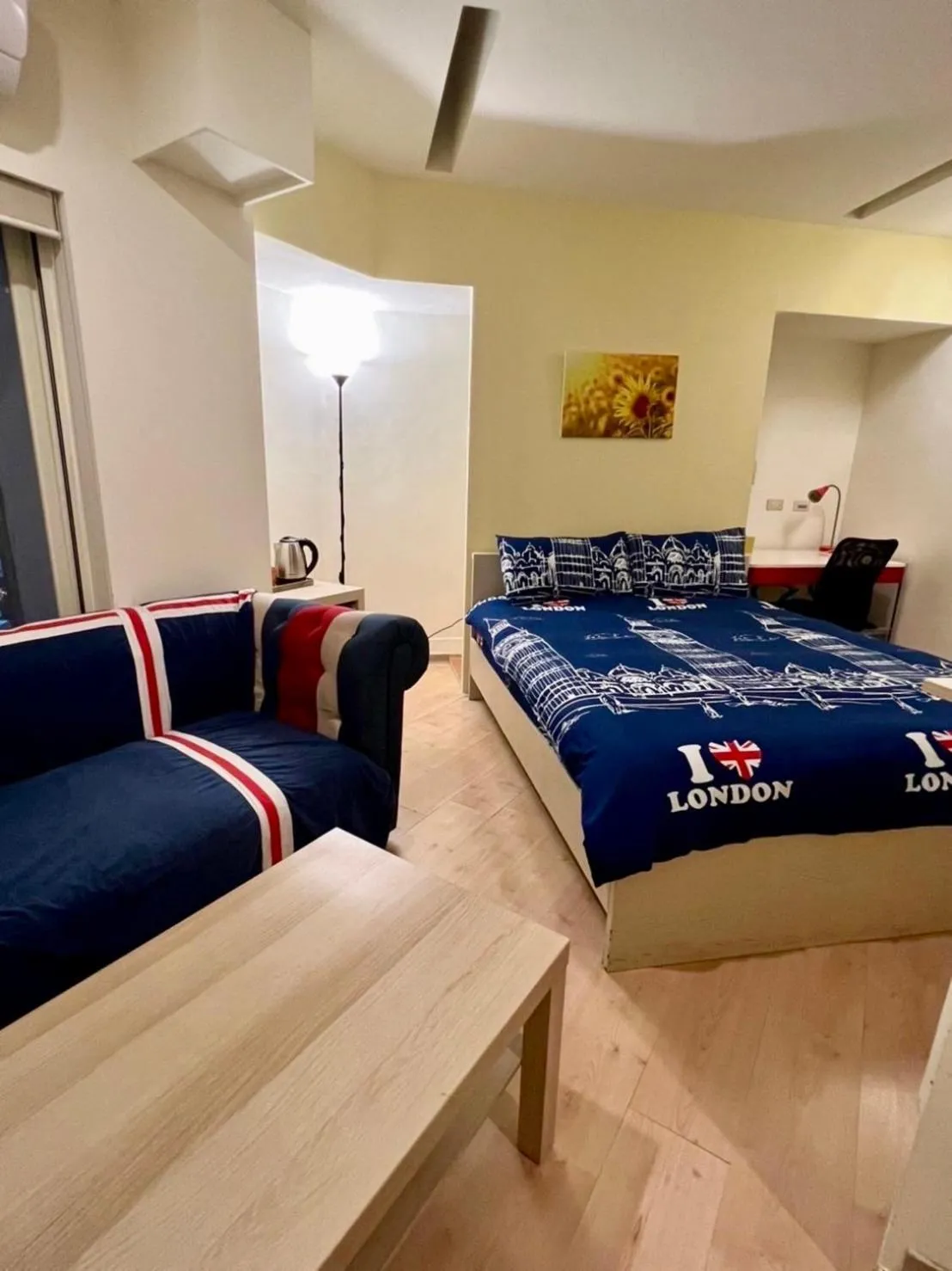 Bed in Zhongshan 19