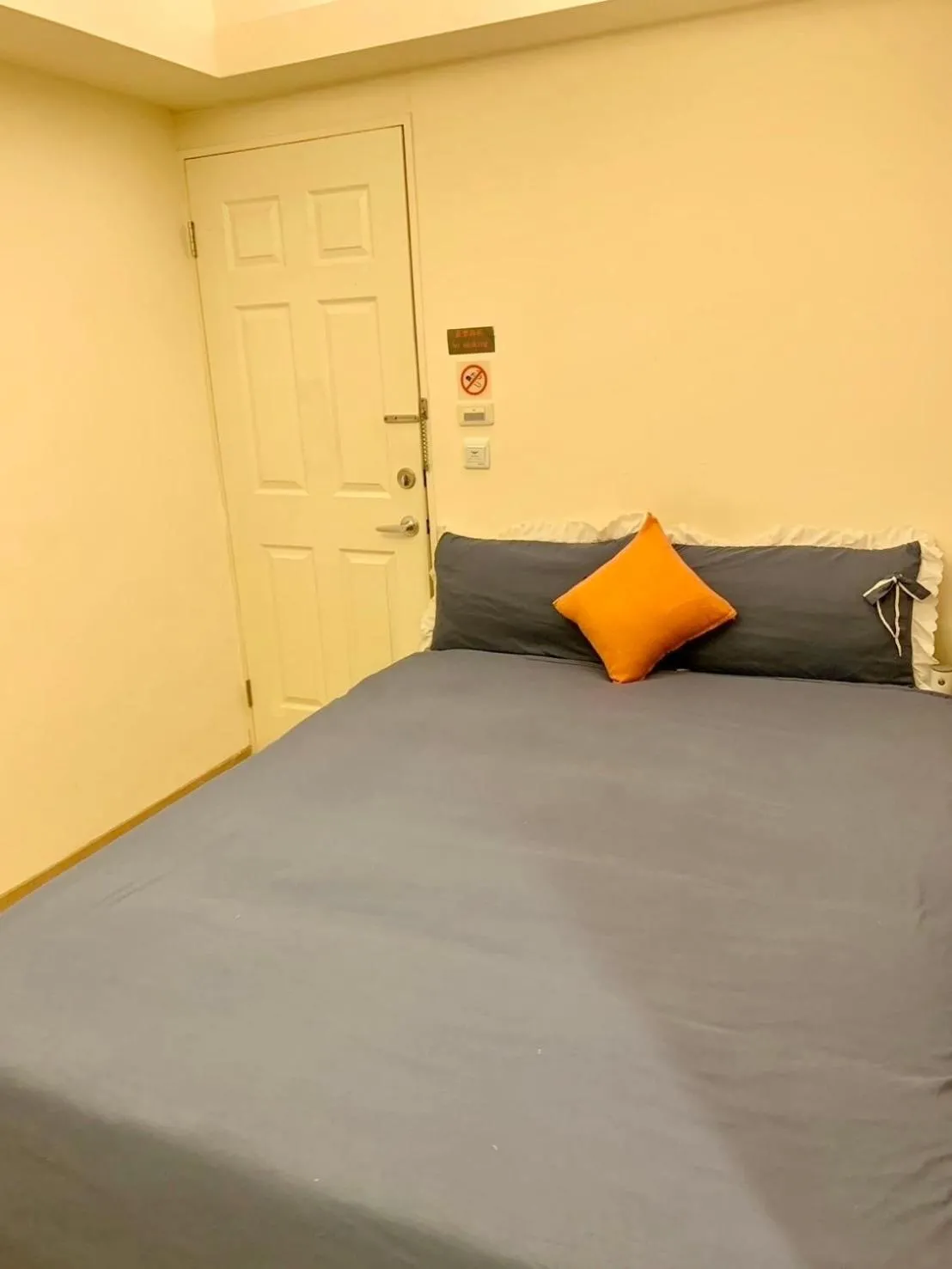 Bed in Zhongshan 19